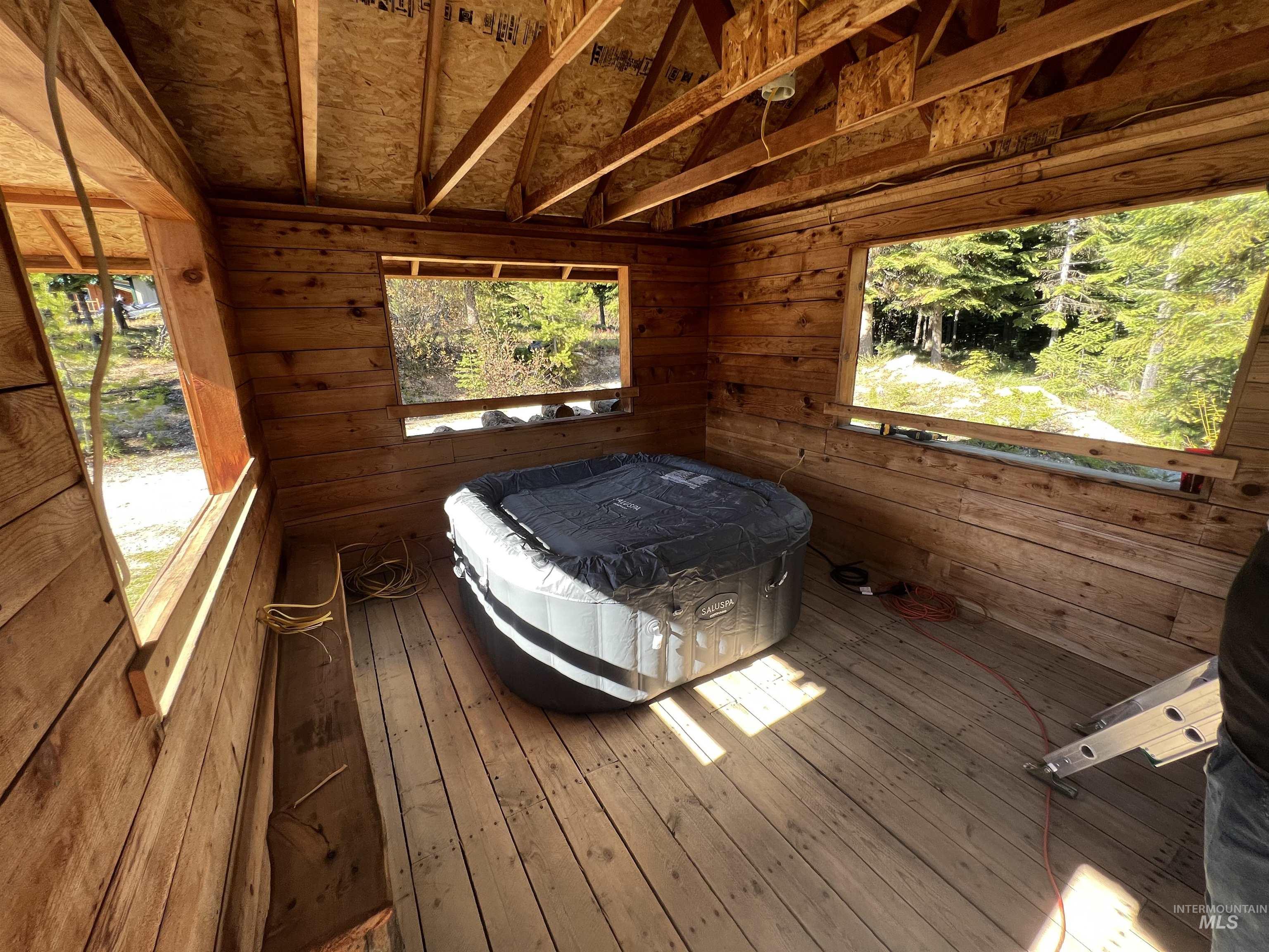 125 Black Diamond Lane, Dixie, Idaho 83525, 12 Bedrooms, 6 Rooms, Business/Commercial For Sale, Price $360,000,MLS 98941172