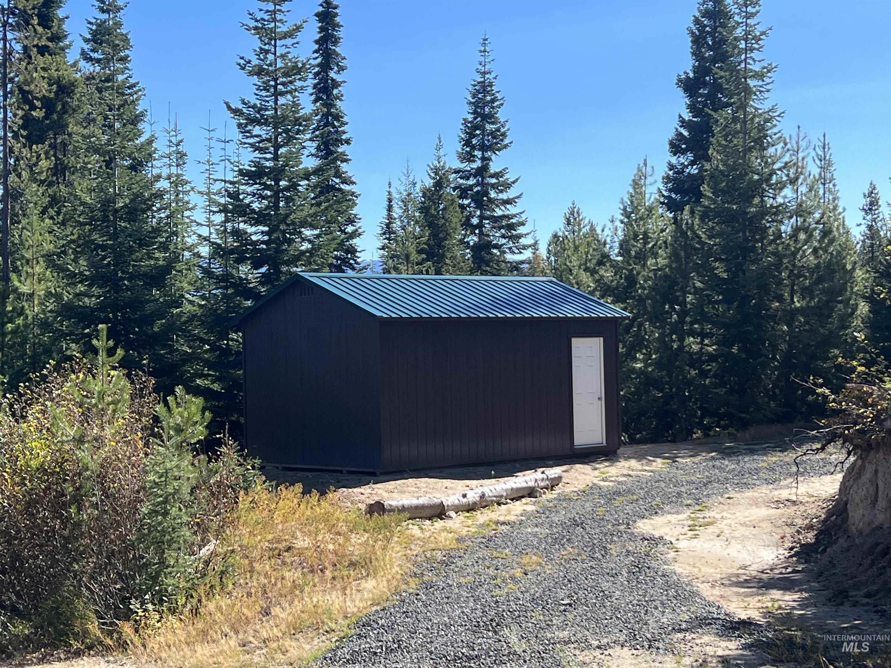 125 Black Diamond Lane, Dixie, Idaho 83525, 12 Bedrooms, 6 Rooms, Business/Commercial For Sale, Price $360,000,MLS 98941172