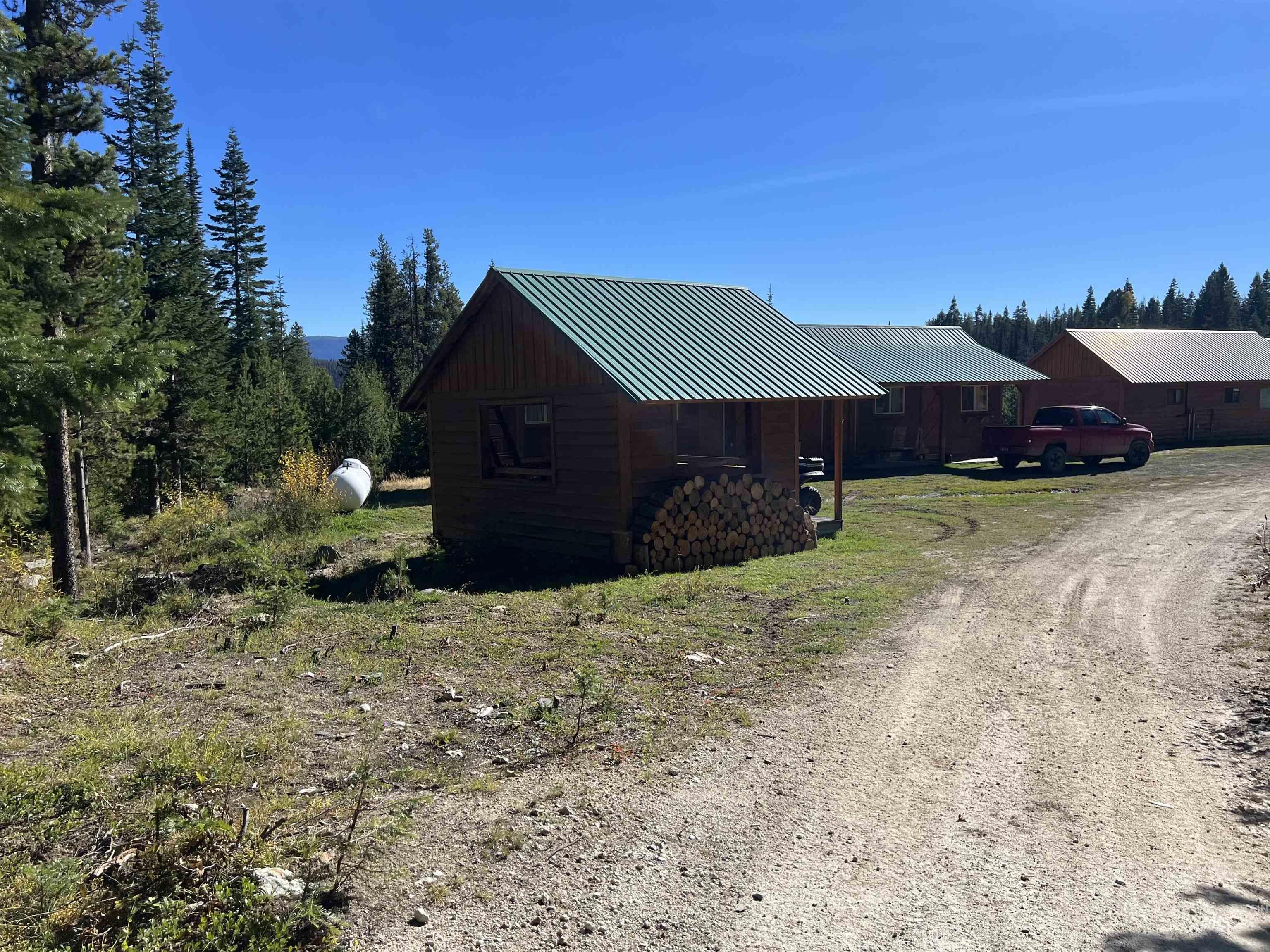 125 Black Diamond Lane, Dixie, Idaho 83525, 12 Bedrooms, 6 Rooms, Business/Commercial For Sale, Price $360,000,MLS 98941172