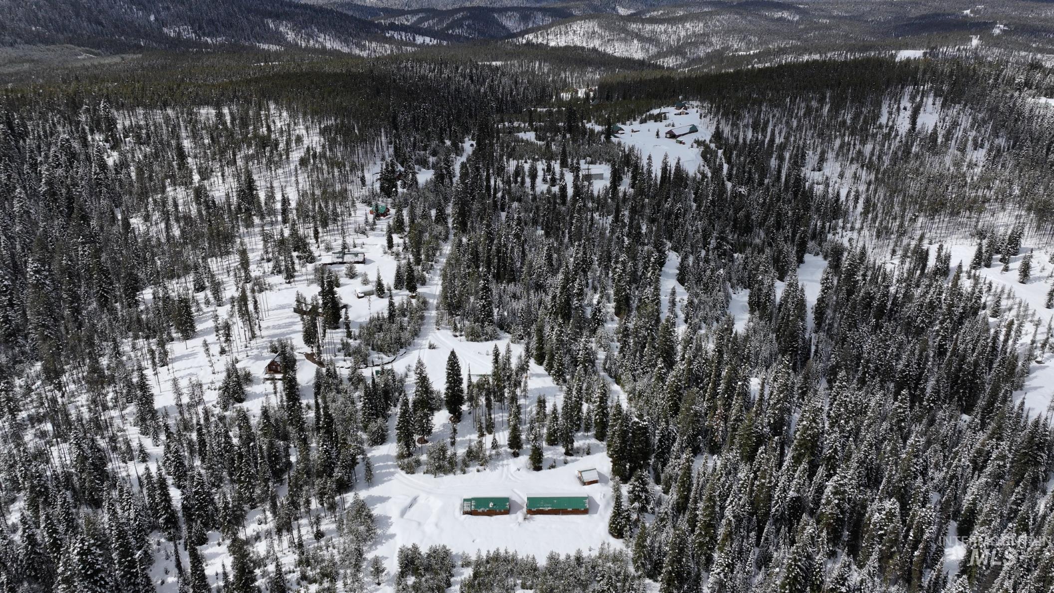 125 Black Diamond Lane, Dixie, Idaho 83525, 12 Bedrooms, 6 Rooms, Business/Commercial For Sale, Price $360,000,MLS 98941172
