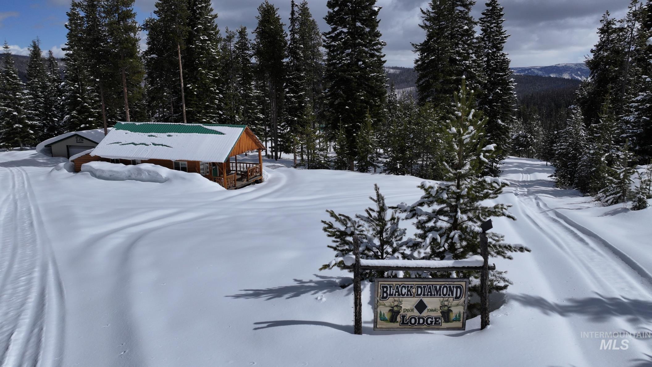 125 Black Diamond Lane, Dixie, Idaho 83525, 12 Bedrooms, 6 Rooms, Business/Commercial For Sale, Price $360,000,MLS 98941172