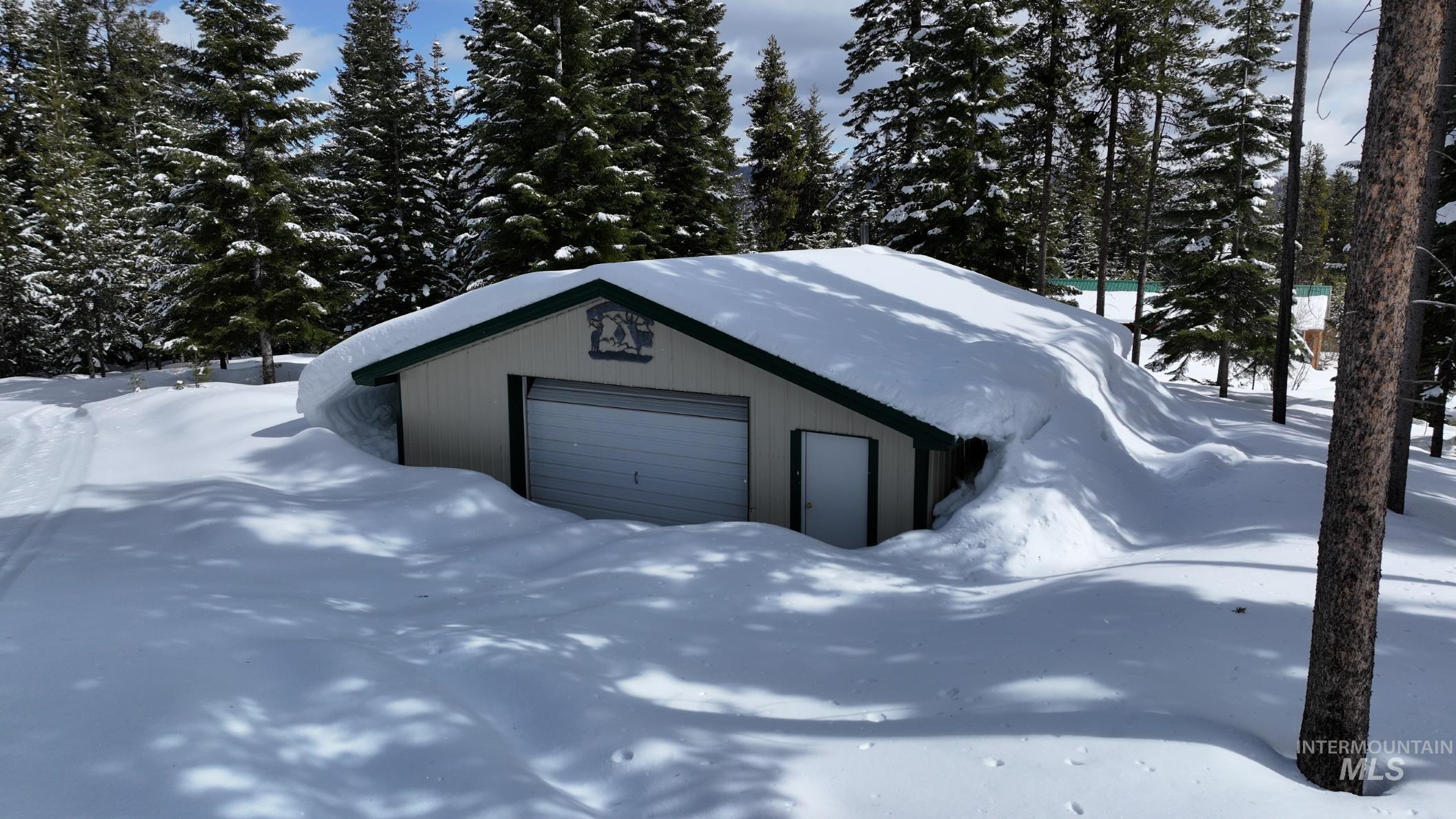 125 Black Diamond Lane, Dixie, Idaho 83525, 12 Bedrooms, 6 Rooms, Business/Commercial For Sale, Price $360,000,MLS 98941172