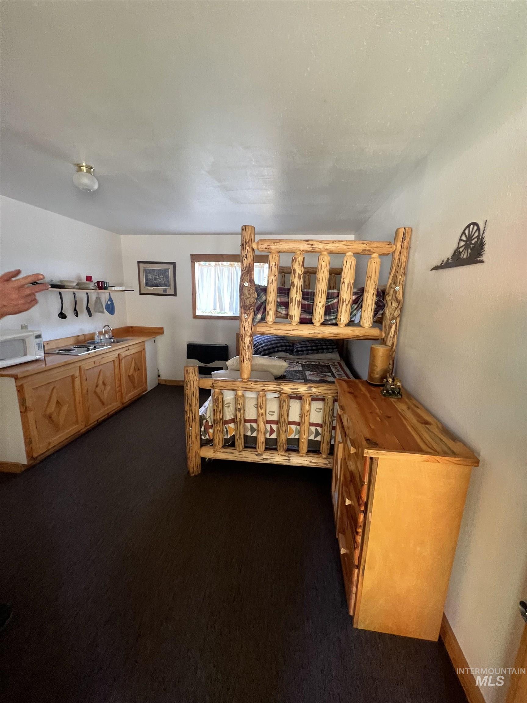 125 Black Diamond Lane, Dixie, Idaho 83525, 5 Bedrooms, 5.5 Bathrooms, Residential For Sale, Price $360,000,MLS 98941186