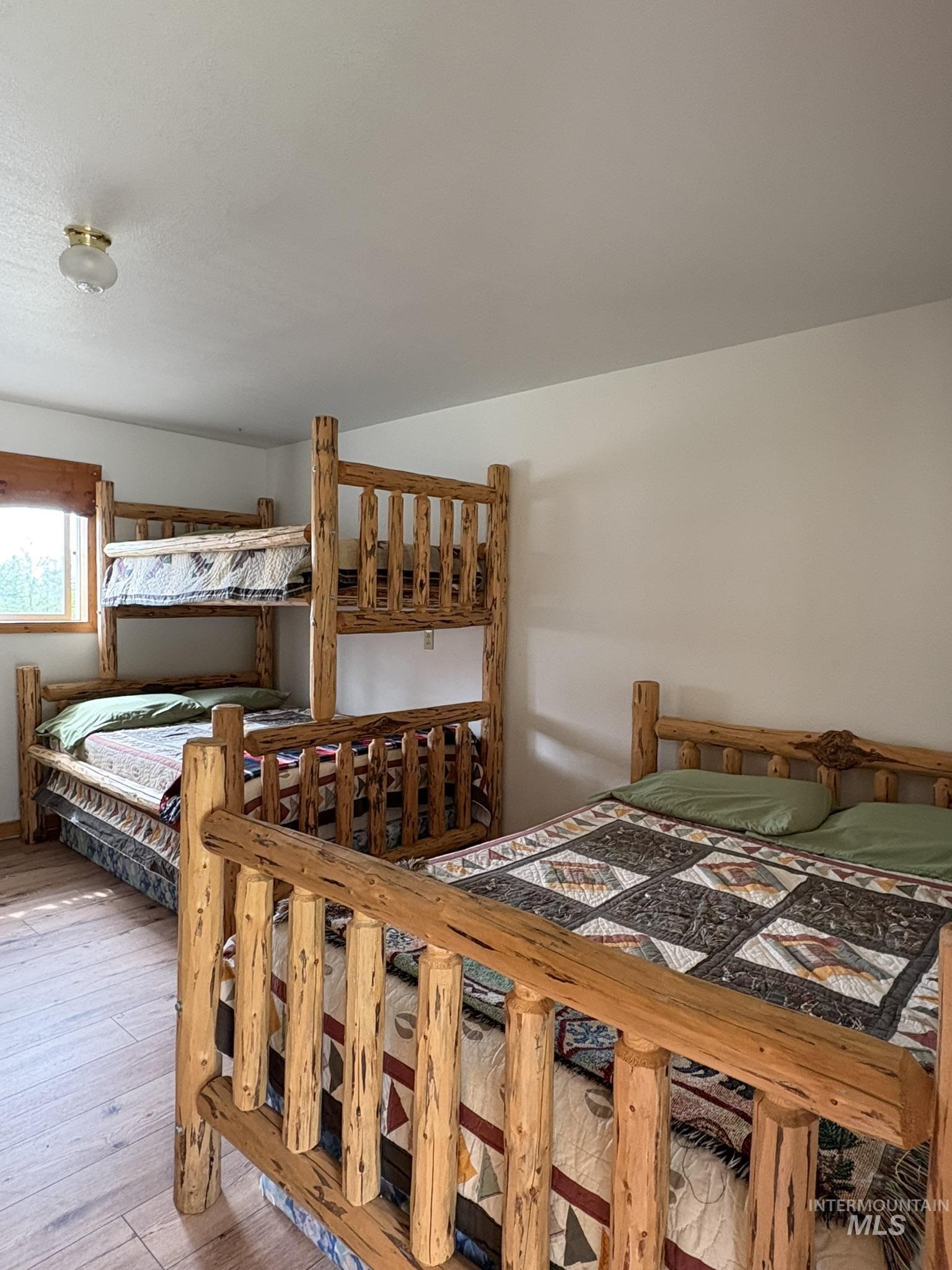 125 Black Diamond Lane, Dixie, Idaho 83525, 5 Bedrooms, 5.5 Bathrooms, Residential For Sale, Price $360,000,MLS 98941186