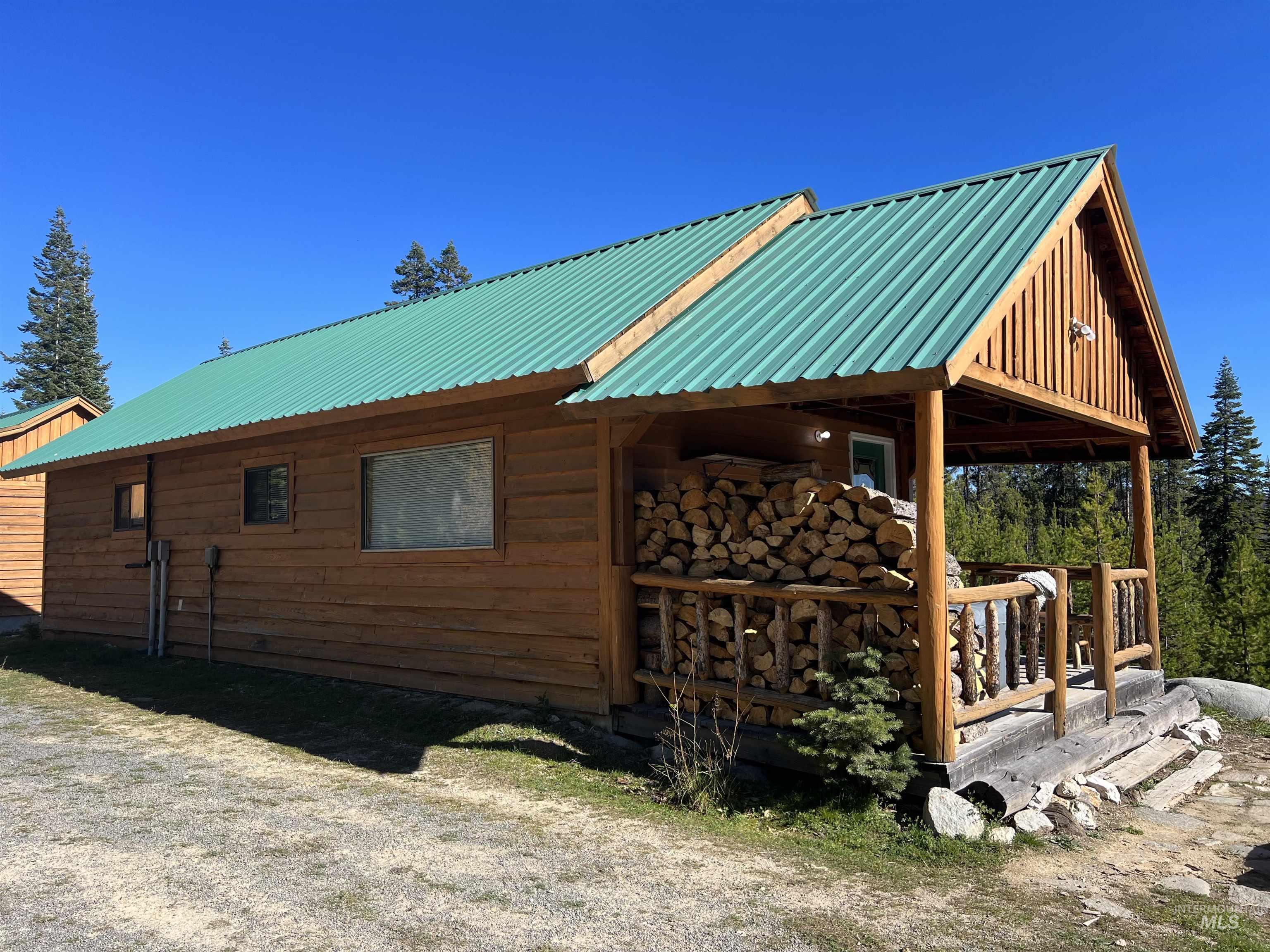 125 Black Diamond Lane, Dixie, Idaho 83525, 5 Bedrooms, 5.5 Bathrooms, Residential For Sale, Price $360,000,MLS 98941186