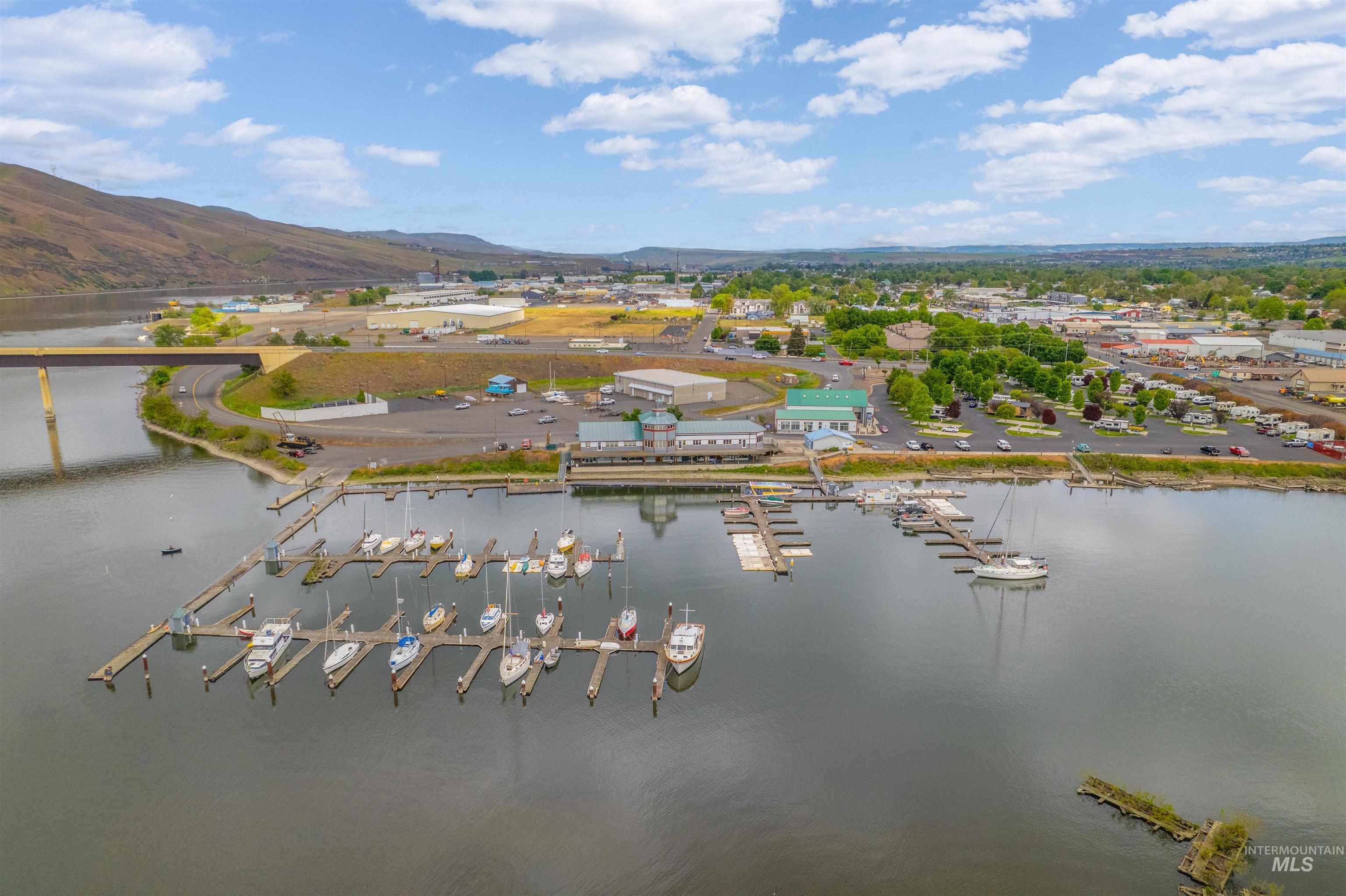 1550 Port Drive, Clarkston, Washington 99403, Business/Commercial For Sale, Price $1,660,000,MLS 98941208