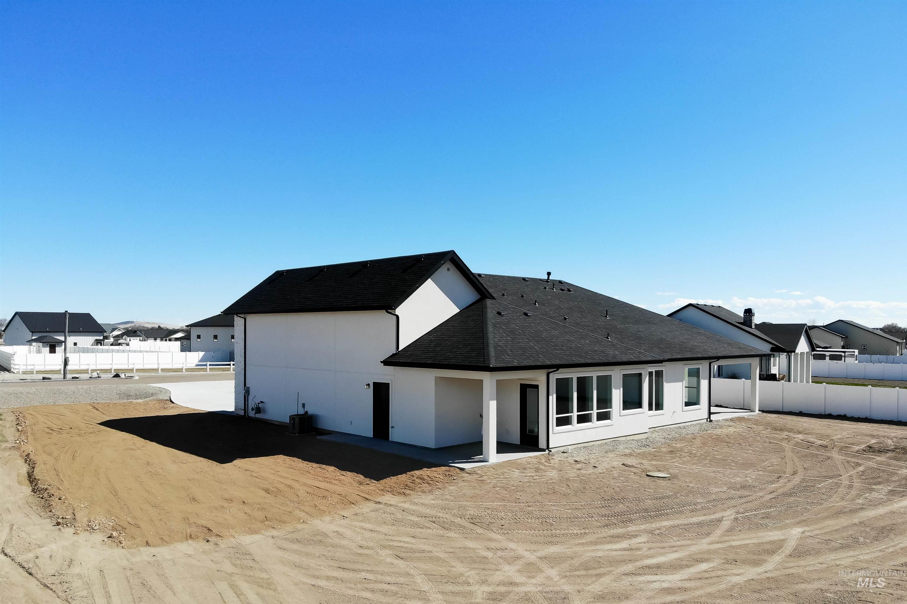 4300 NW Purple Sage Cir, Mountain Home, Idaho 83647, 3 Bedrooms, 3 Bathrooms, Residential For Sale, Price $670,000,MLS 98941310