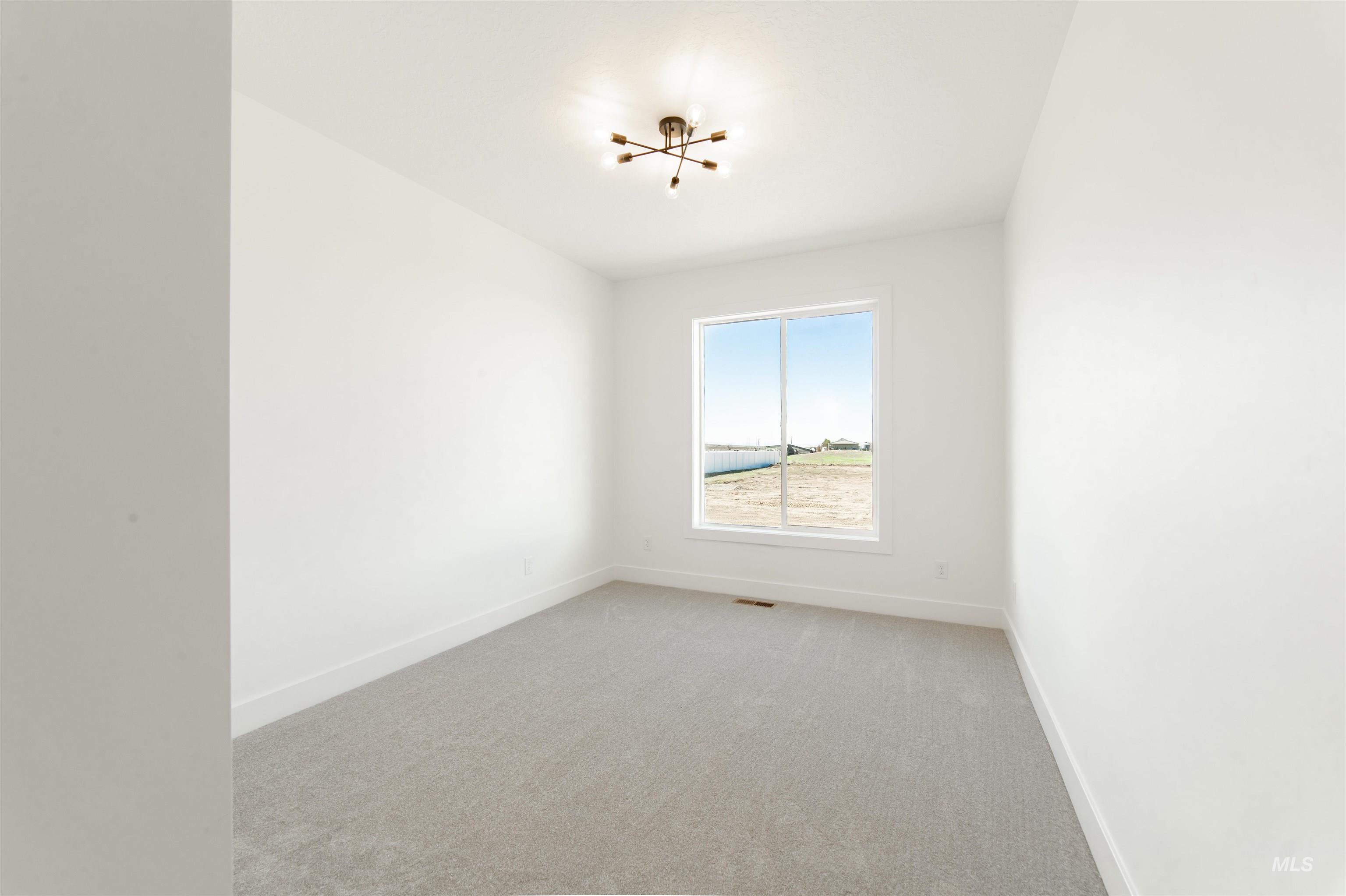 4300 NW Purple Sage Cir, Mountain Home, Idaho 83647, 3 Bedrooms, 3 Bathrooms, Residential For Sale, Price $670,000,MLS 98941310