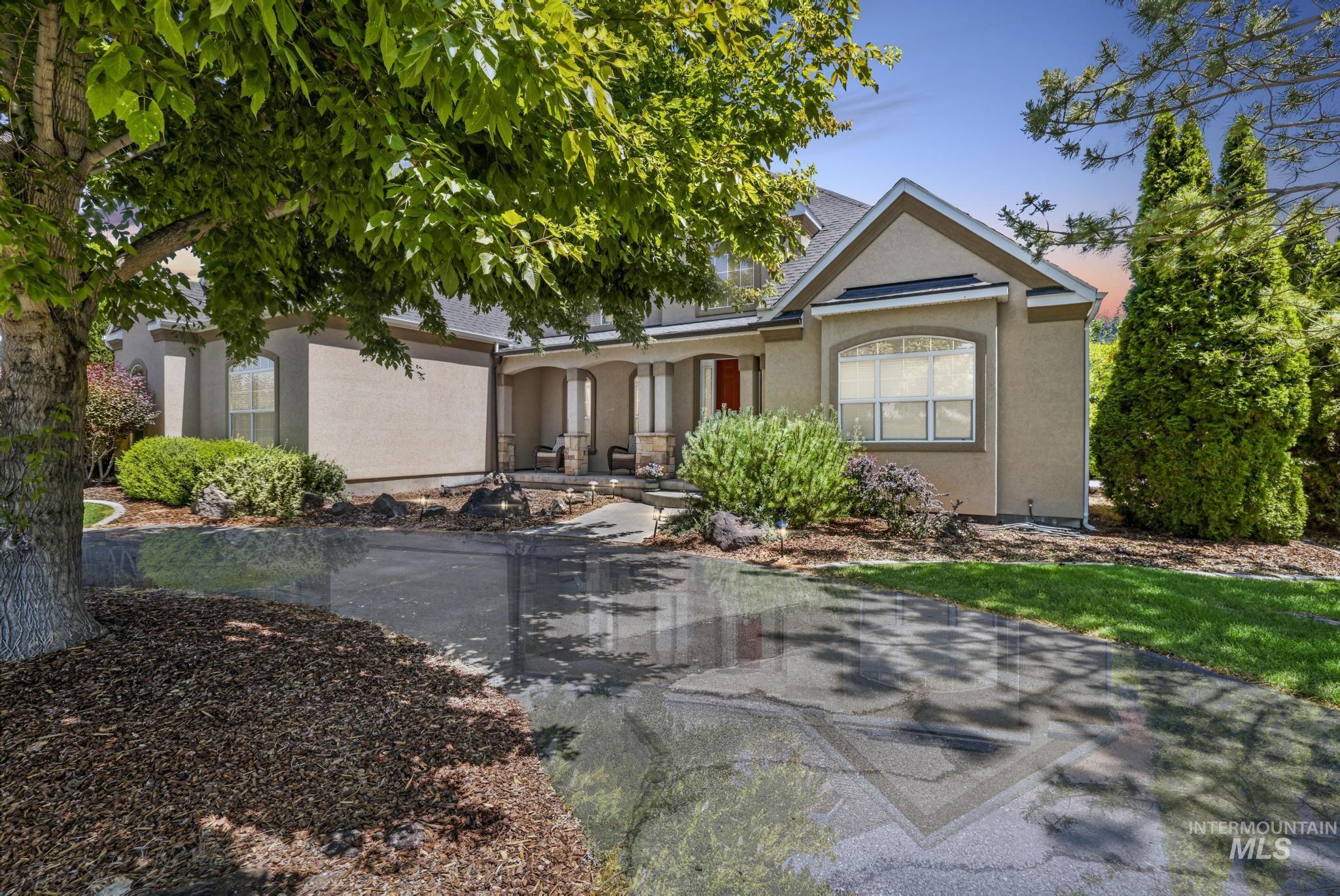 3408 Ridge Line Dr., Kimberly, Idaho 83341, 4 Bedrooms, 3.5 Bathrooms, Residential For Sale, Price $775,000,MLS 98941577