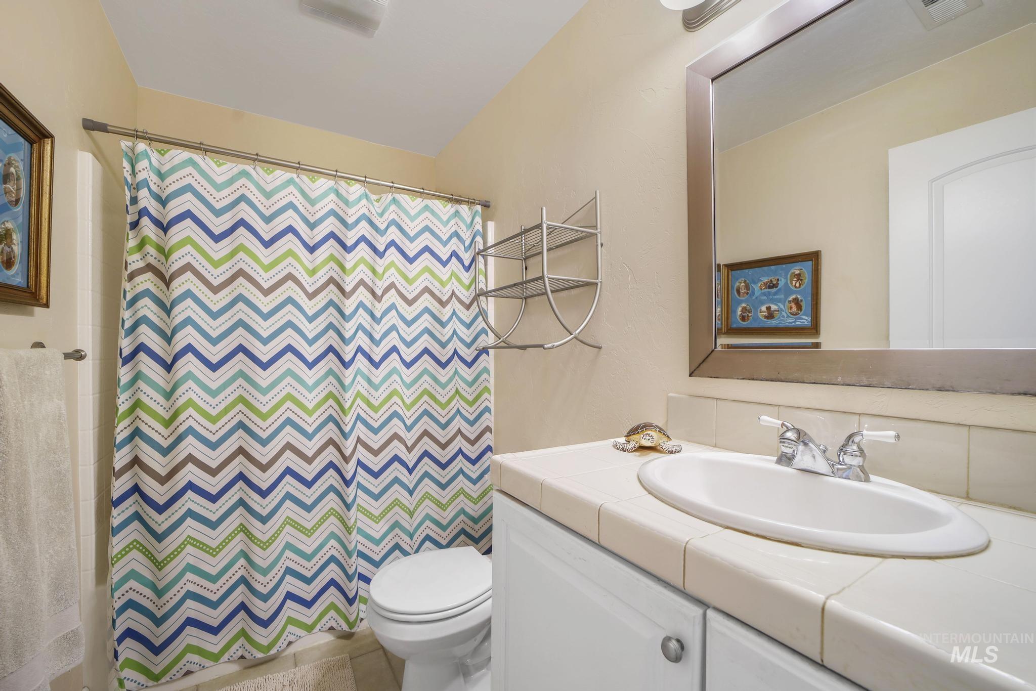 3408 Ridge Line Dr., Kimberly, Idaho 83341, 4 Bedrooms, 3.5 Bathrooms, Residential For Sale, Price $775,000,MLS 98941577