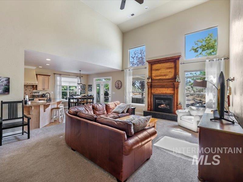 3408 Ridge Line Dr., Kimberly, Idaho 83341, 4 Bedrooms, 3.5 Bathrooms, Residential For Sale, Price $775,000,MLS 98941577