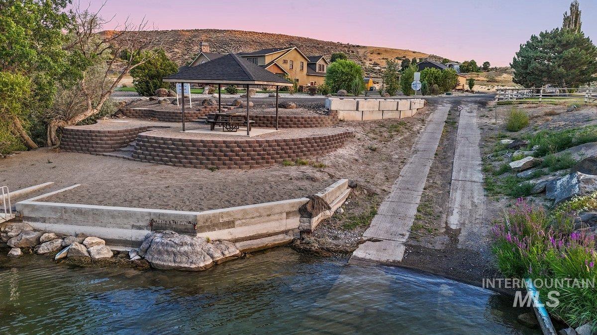 165 Thatcher Place, Buhl, Idaho 83316, Land For Sale, Price $495,000,MLS 98941700