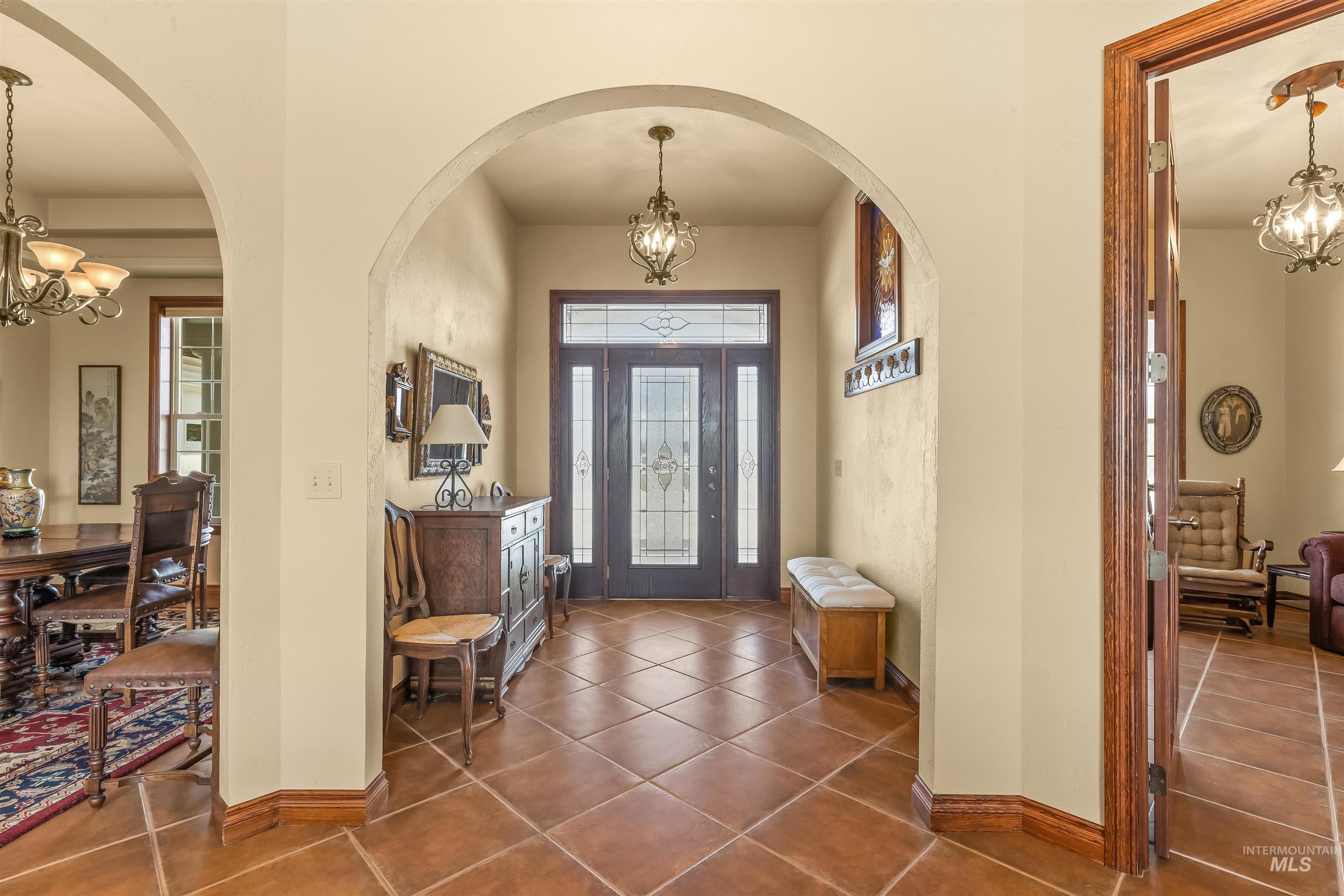 186 Ridgeview Drive, Grangeville, Idaho 83530, 3 Bedrooms, 2.5 Bathrooms, Residential For Sale, Price $1,099,000,MLS 98941882