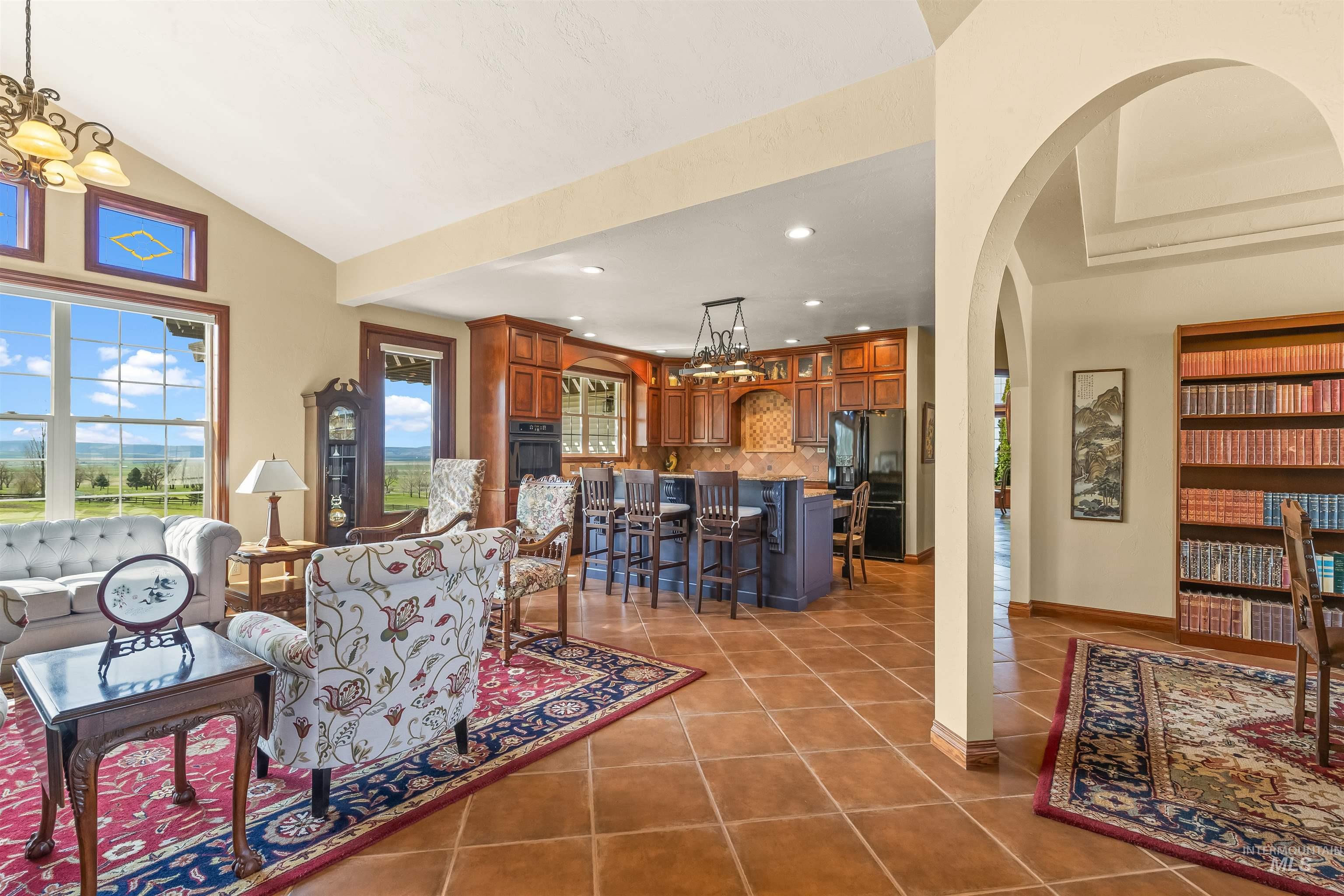 186 Ridgeview Drive, Grangeville, Idaho 83530, 3 Bedrooms, 2.5 Bathrooms, Residential For Sale, Price $1,099,000,MLS 98941882