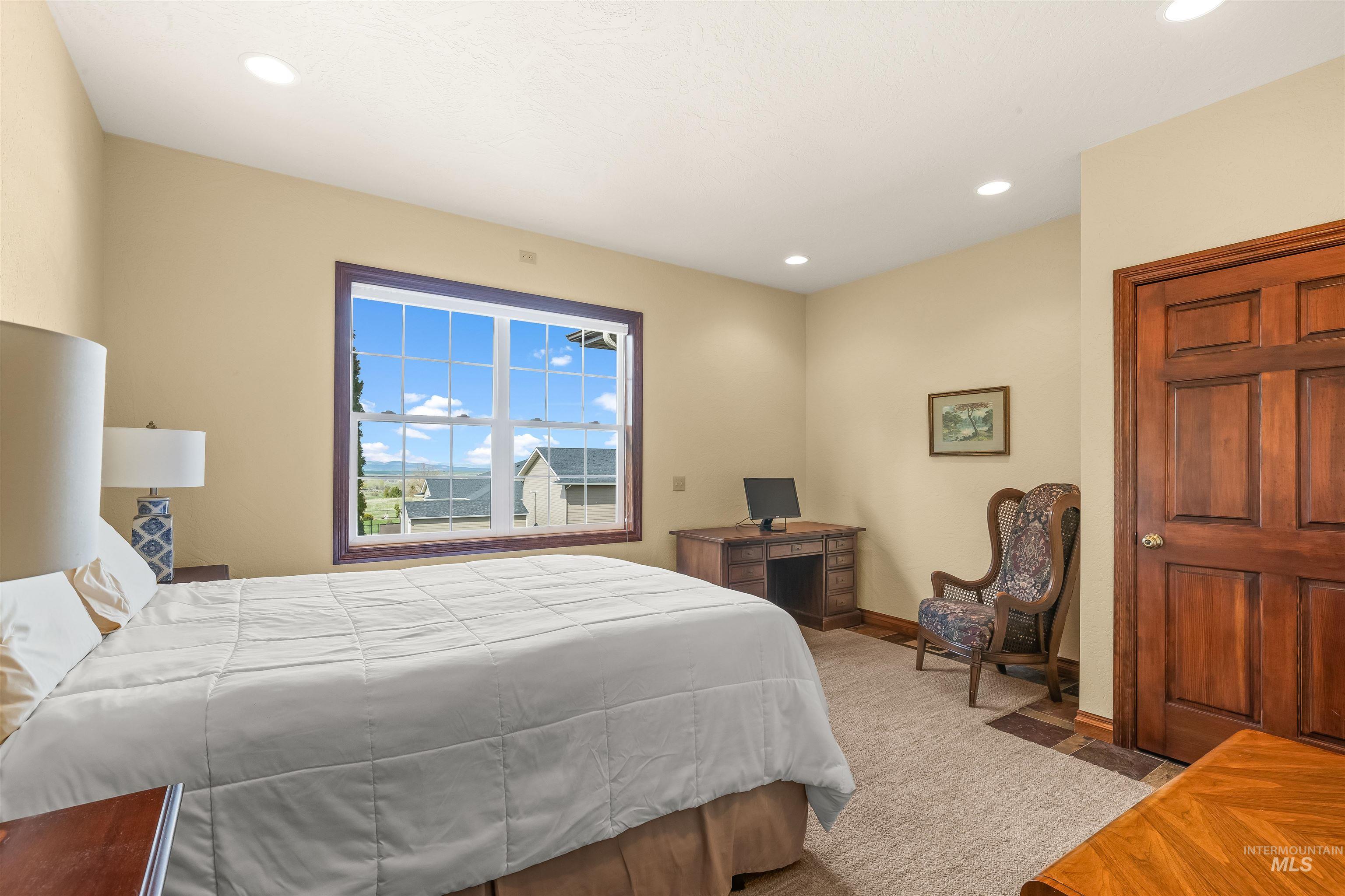 186 Ridgeview Drive, Grangeville, Idaho 83530, 3 Bedrooms, 2.5 Bathrooms, Residential For Sale, Price $1,099,000,MLS 98941882