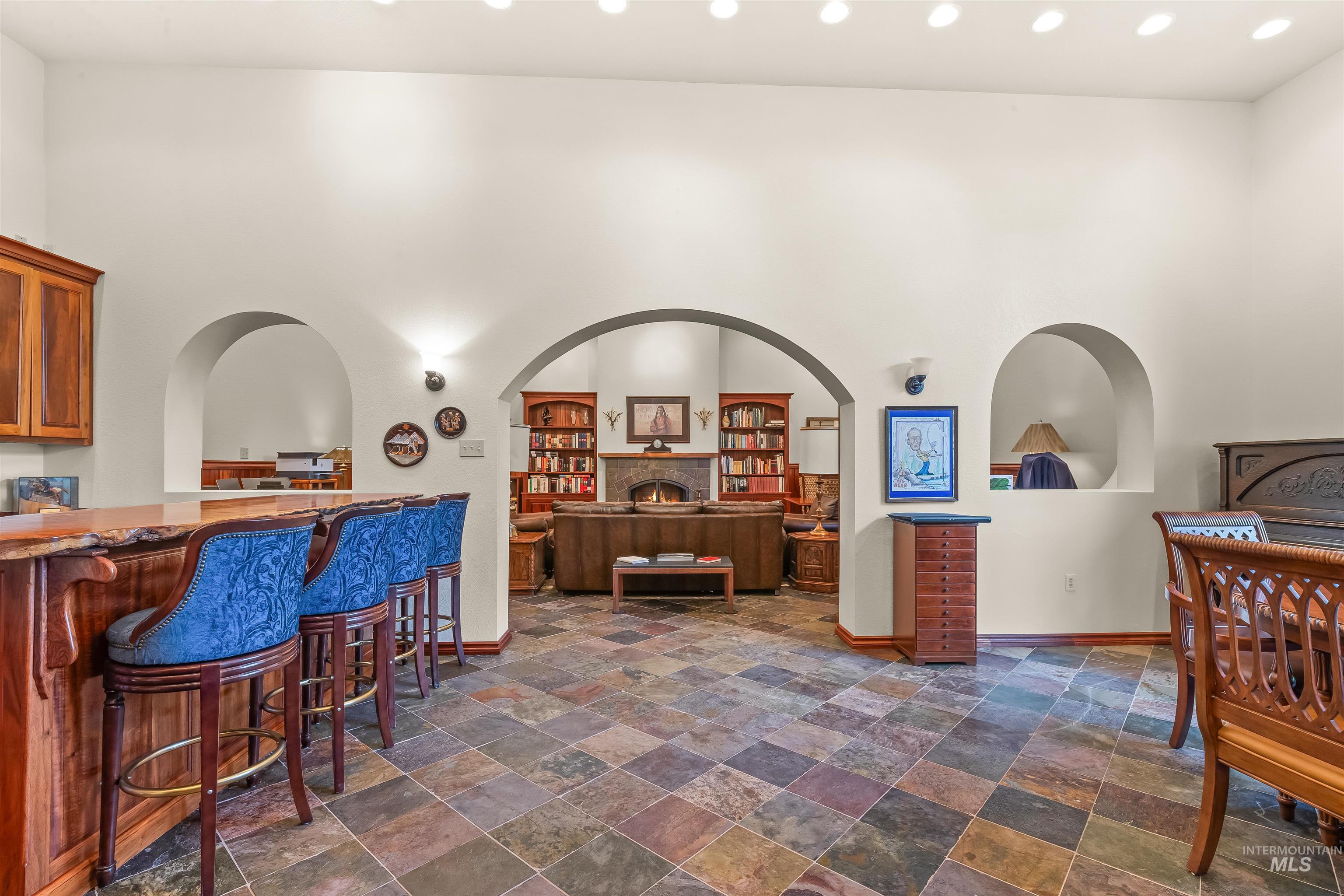 186 Ridgeview Drive, Grangeville, Idaho 83530, 3 Bedrooms, 2.5 Bathrooms, Residential For Sale, Price $1,099,000,MLS 98941882