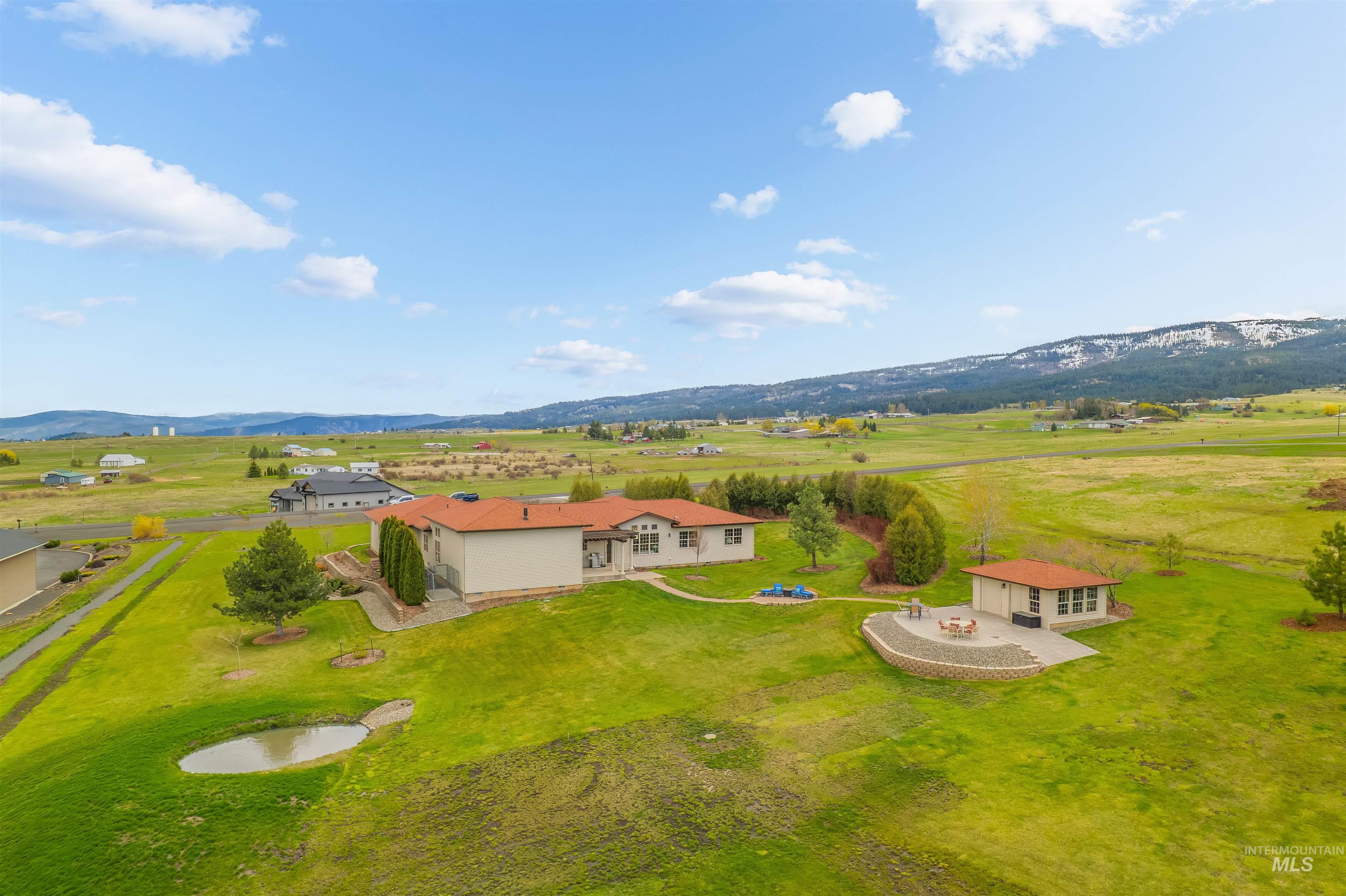 186 Ridgeview Drive, Grangeville, Idaho 83530, 3 Bedrooms, 2.5 Bathrooms, Residential For Sale, Price $1,099,000,MLS 98941882