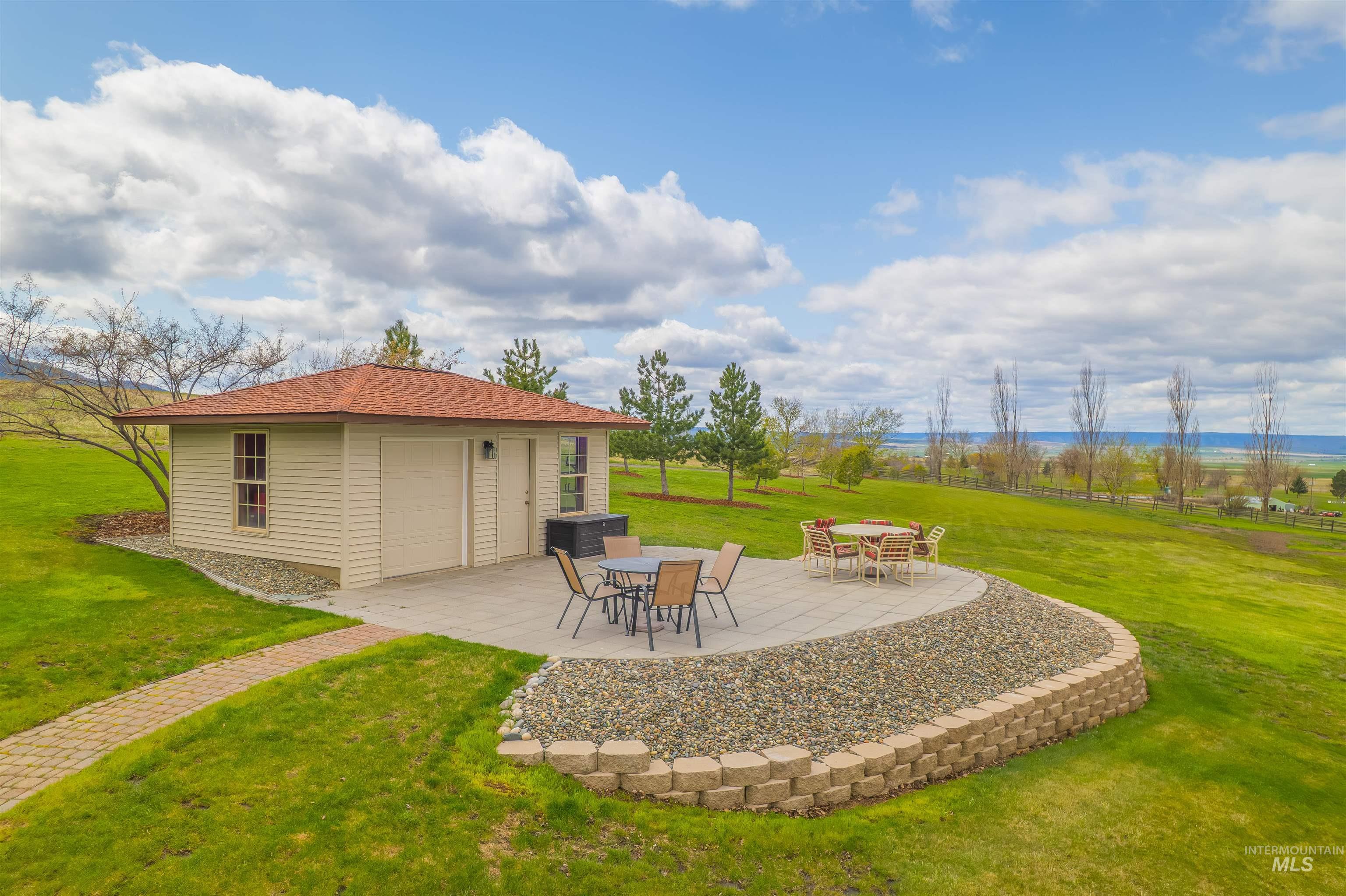 186 Ridgeview Drive, Grangeville, Idaho 83530, 3 Bedrooms, 2.5 Bathrooms, Residential For Sale, Price $1,099,000,MLS 98941882