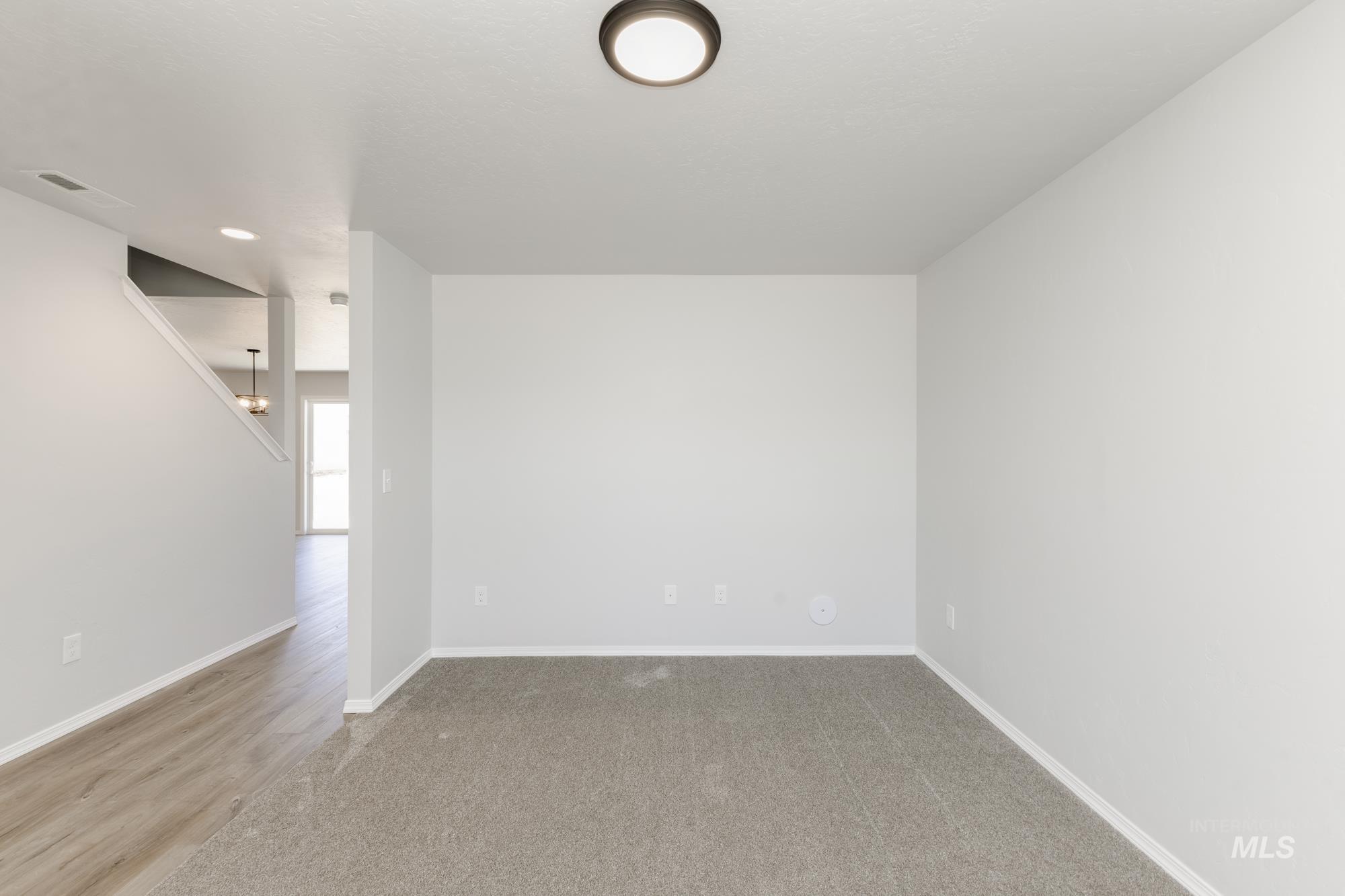 209 Aquamarine Ave, Caldwell, Idaho 83605, 4 Bedrooms, 2.5 Bathrooms, Residential For Sale, Price $439,990,MLS 98941963