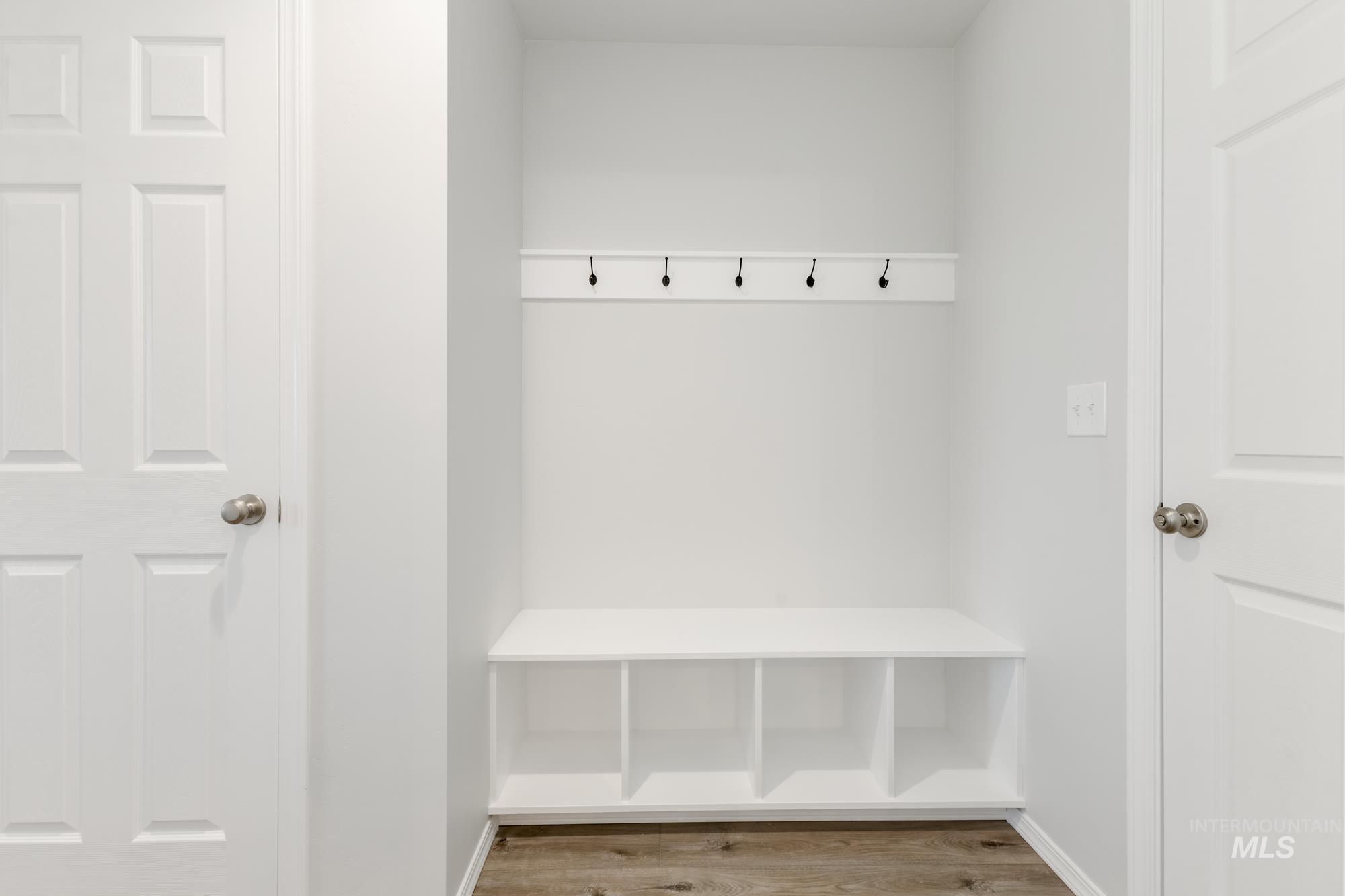 209 Aquamarine Ave, Caldwell, Idaho 83605, 4 Bedrooms, 2.5 Bathrooms, Residential For Sale, Price $439,990,MLS 98941963