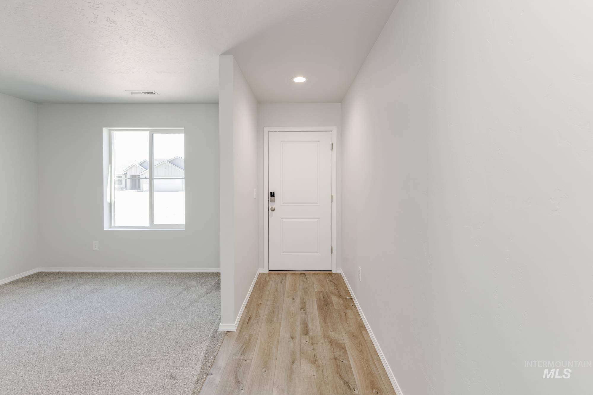 209 Aquamarine Ave, Caldwell, Idaho 83605, 4 Bedrooms, 2.5 Bathrooms, Residential For Sale, Price $439,990,MLS 98941963