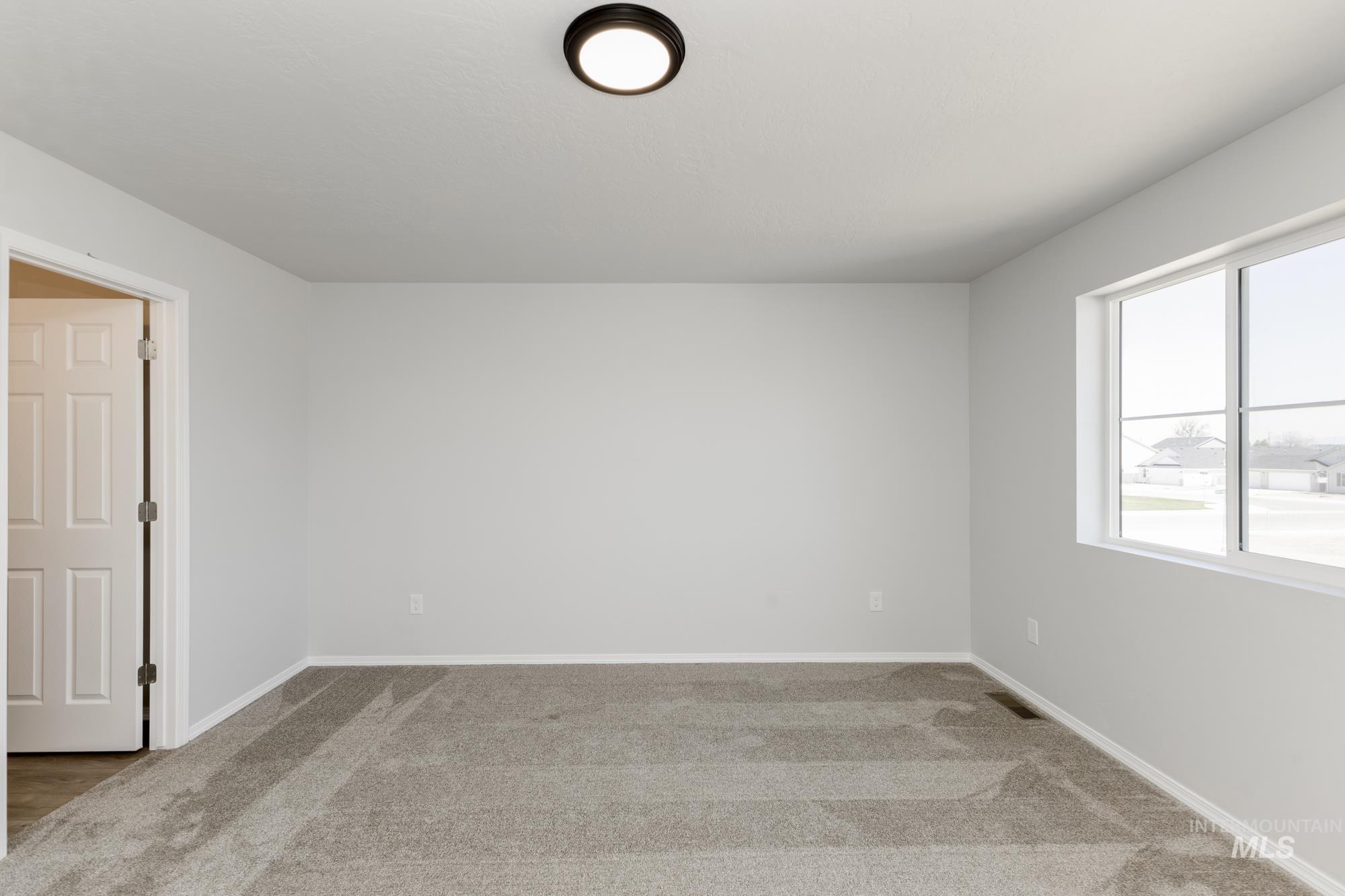 209 Aquamarine Ave, Caldwell, Idaho 83605, 4 Bedrooms, 2.5 Bathrooms, Residential For Sale, Price $439,990,MLS 98941963