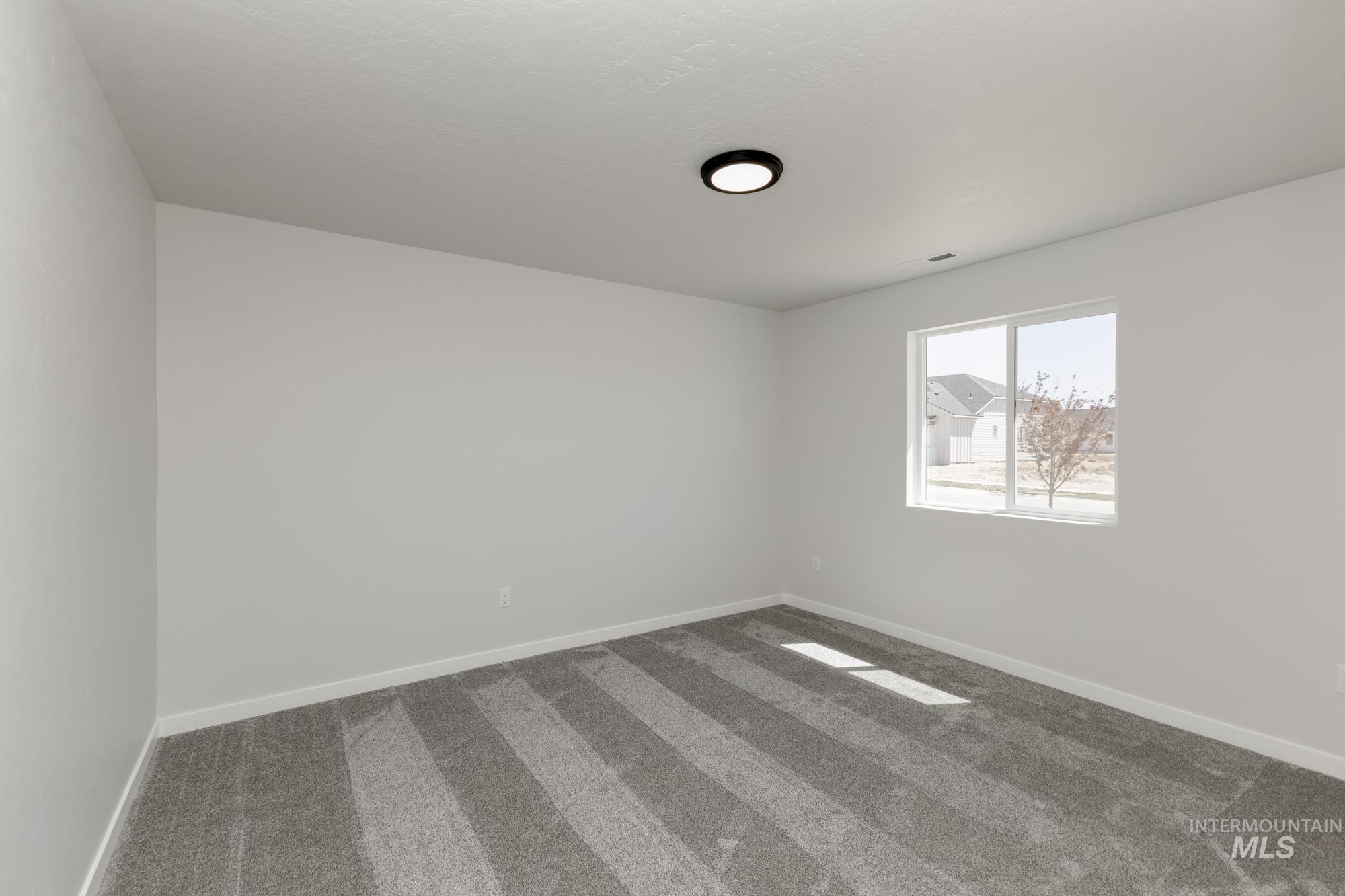 1262 W Bass River Dr, Meridian, Idaho 83642, 4 Bedrooms, 2 Bathrooms, Residential For Sale, Price $434,990,MLS 98941986