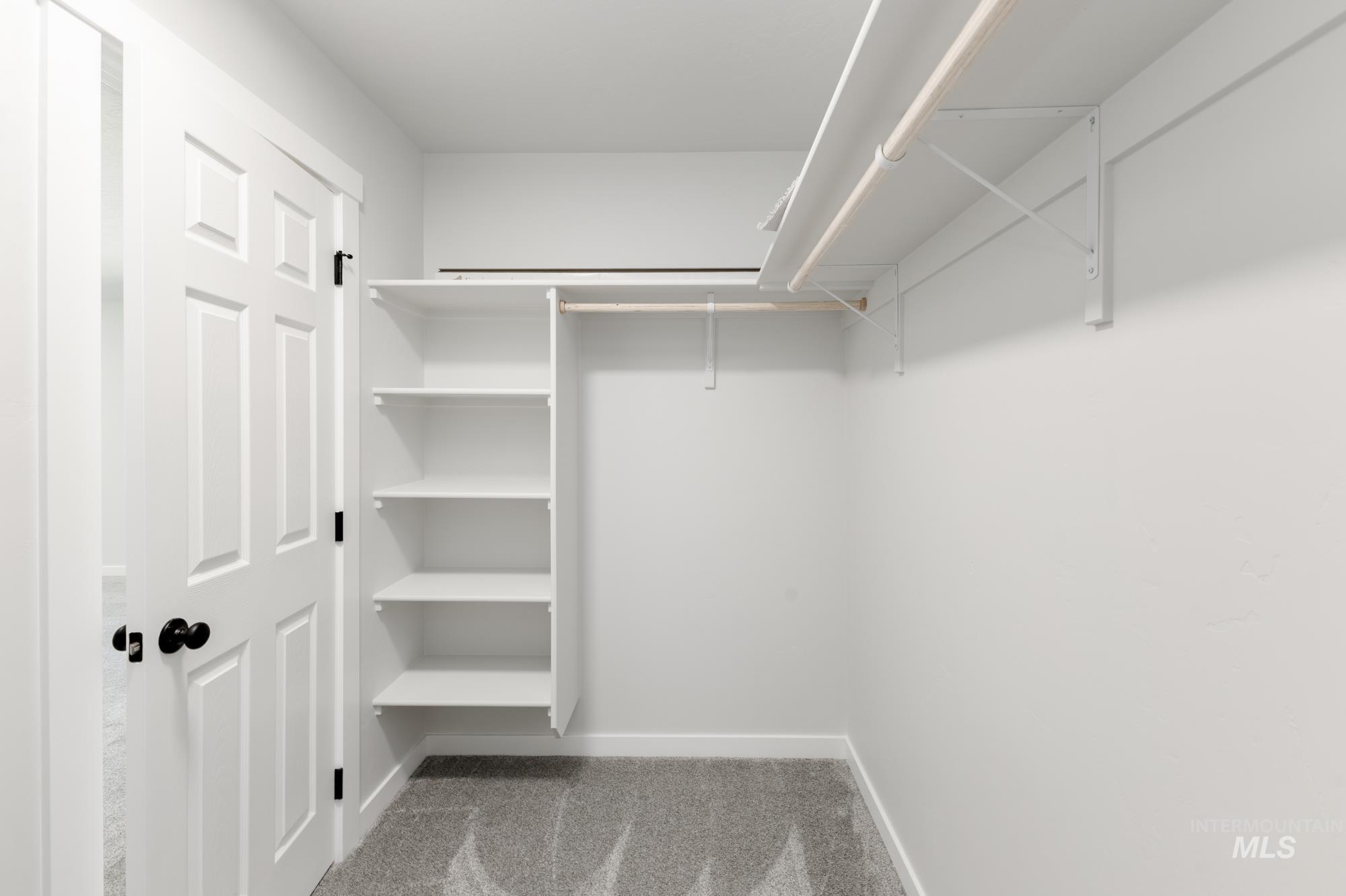 1262 W Bass River Dr, Meridian, Idaho 83642, 4 Bedrooms, 2 Bathrooms, Residential For Sale, Price $434,990,MLS 98941986