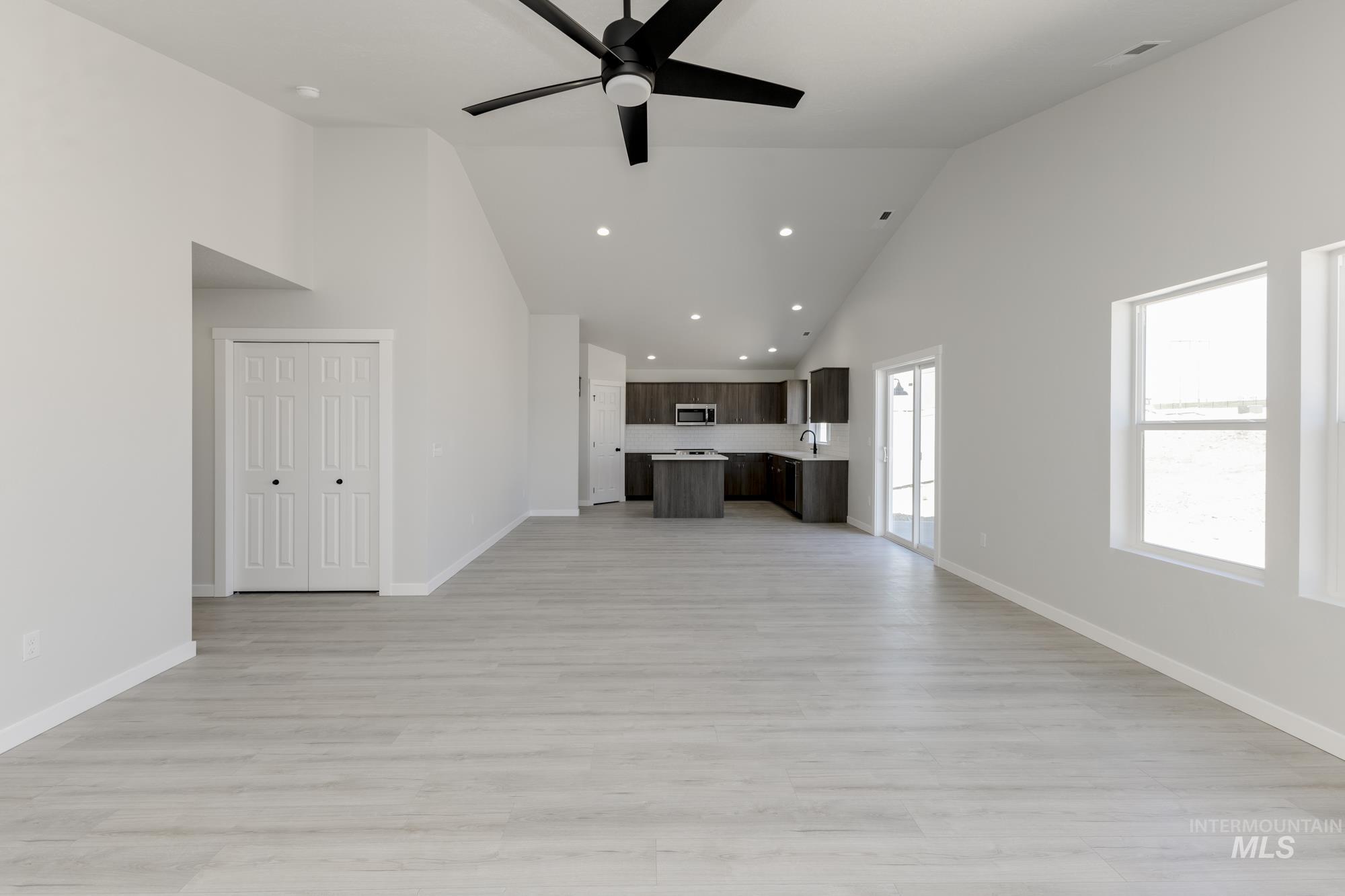 1262 W Bass River Dr, Meridian, Idaho 83642, 4 Bedrooms, 2 Bathrooms, Residential For Sale, Price $434,990,MLS 98941986