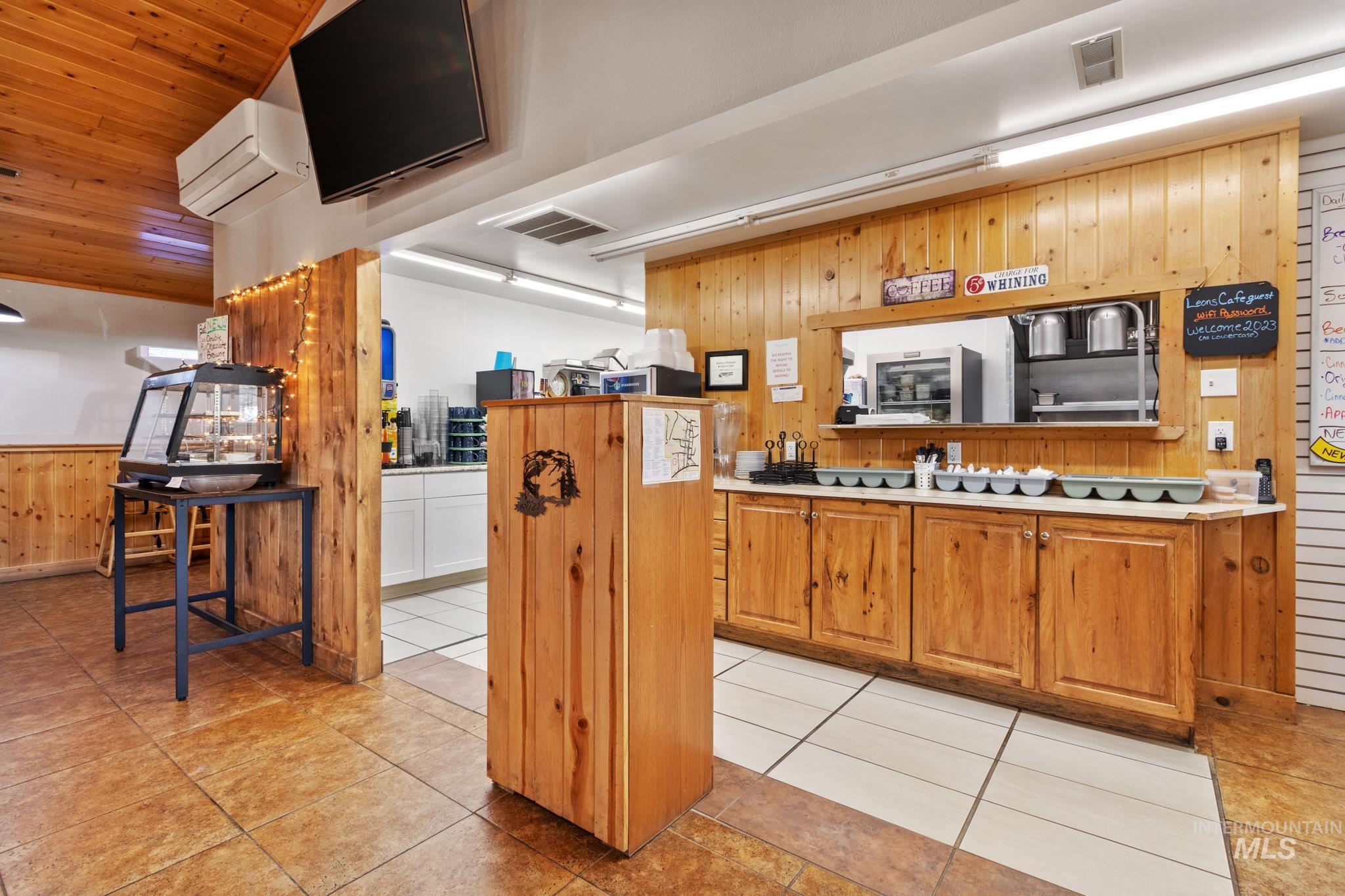 200 Main Street, Idaho City, Idaho 83631, Business/Commercial For Sale, Price $1,200,000,MLS 98942070