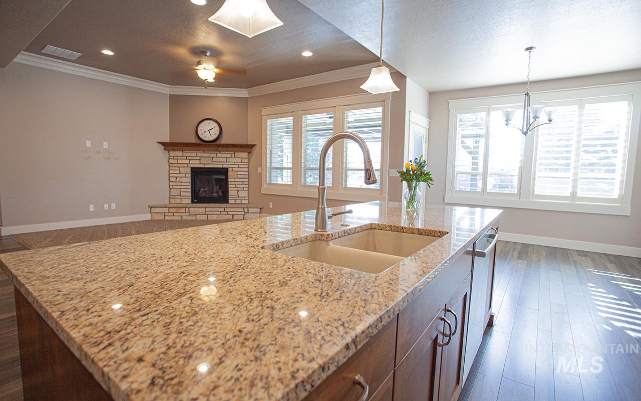 93 S Wildgrass Way, Star, Idaho 83669, 4 Bedrooms, 2.5 Bathrooms, Residential For Sale, Price $749,900,MLS 98942117