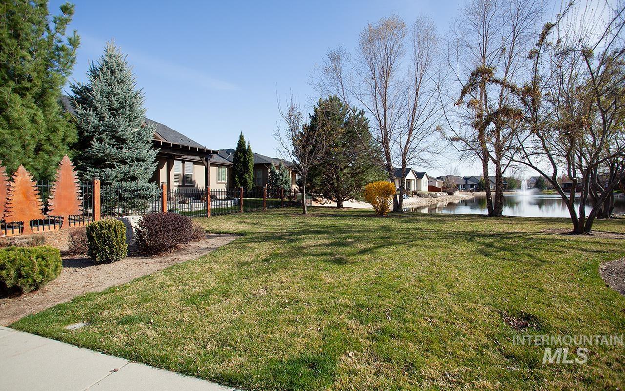 93 S Wildgrass Way, Star, Idaho 83669, 4 Bedrooms, 2.5 Bathrooms, Residential For Sale, Price $749,900,MLS 98942117