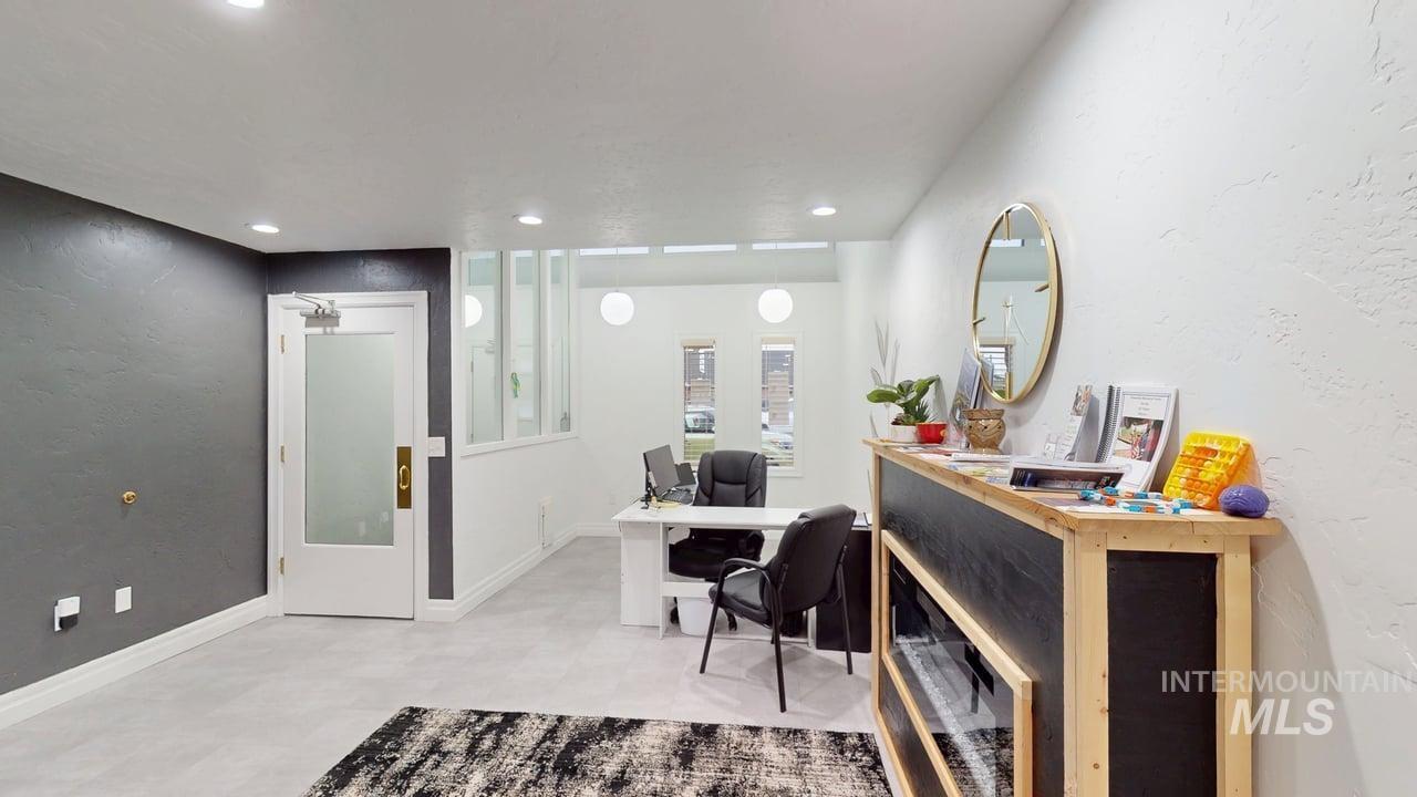 828 1/2 6th Street, Clarkston, Washington 99403, Business/Commercial For Sale, Price $199,900,MLS 98942189