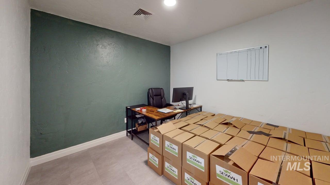 828 1/2 6th Street, Clarkston, Washington 99403, Business/Commercial For Sale, Price $185,000,MLS 98942189