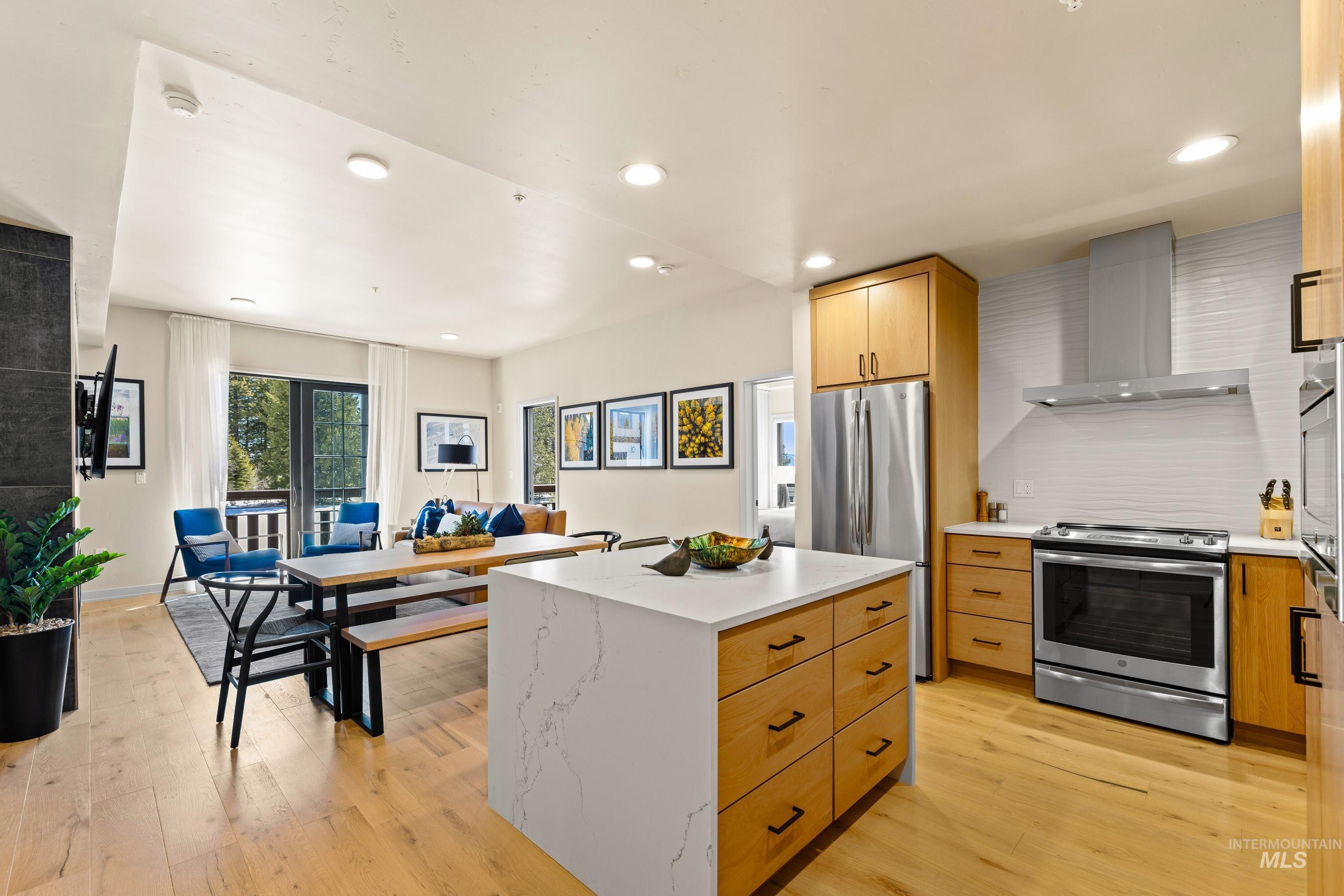 780 Village Drive, Donnelly, Idaho 83615, 2 Bedrooms, 2 Bathrooms, Residential For Sale, Price $973,000, 98942353