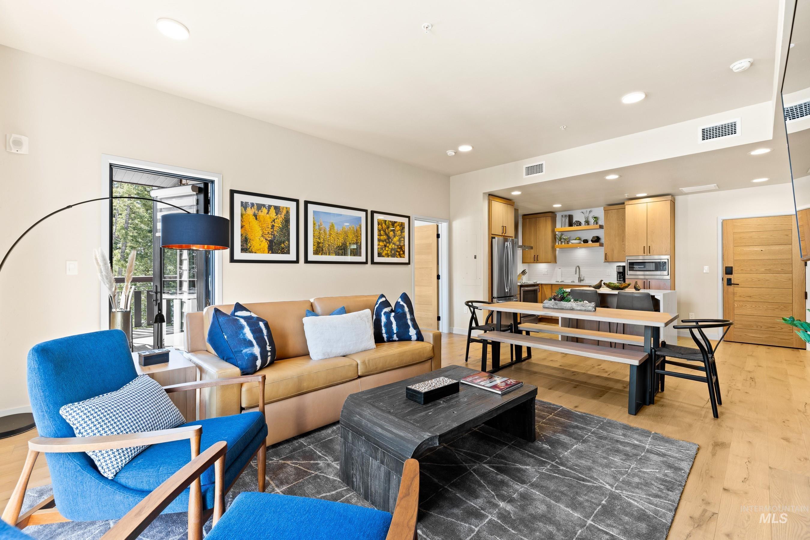 780 Village Drive, Donnelly, Idaho 83615, 2 Bedrooms, 2 Bathrooms, Residential For Sale, Price $973,000, 98942353