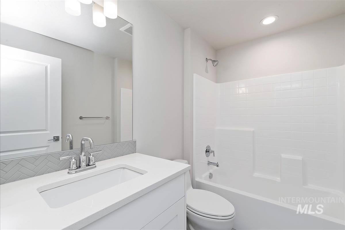 485 Hidden Mill Ct, Middleton, Idaho 83644, 4 Bedrooms, 3 Bathrooms, Residential For Sale, Price $574,900,MLS 98942373