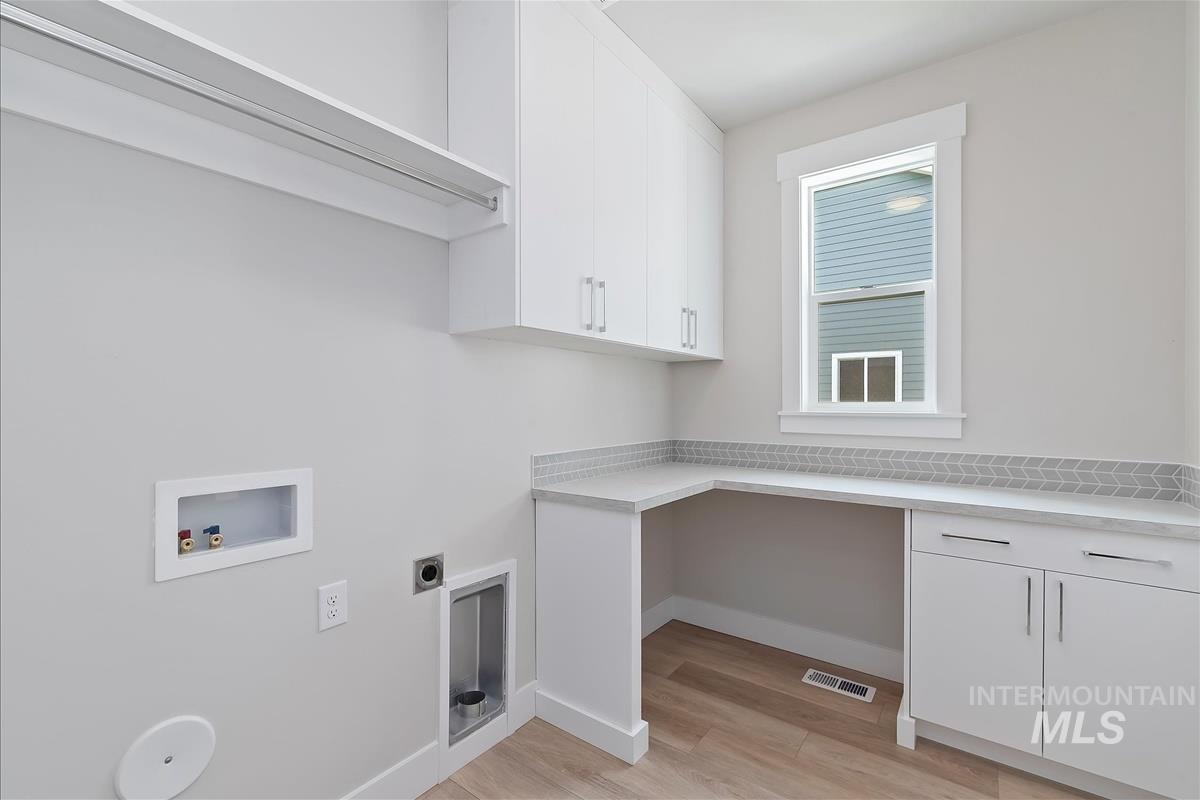 485 Hidden Mill Ct, Middleton, Idaho 83644, 4 Bedrooms, 3 Bathrooms, Residential For Sale, Price $574,900,MLS 98942373