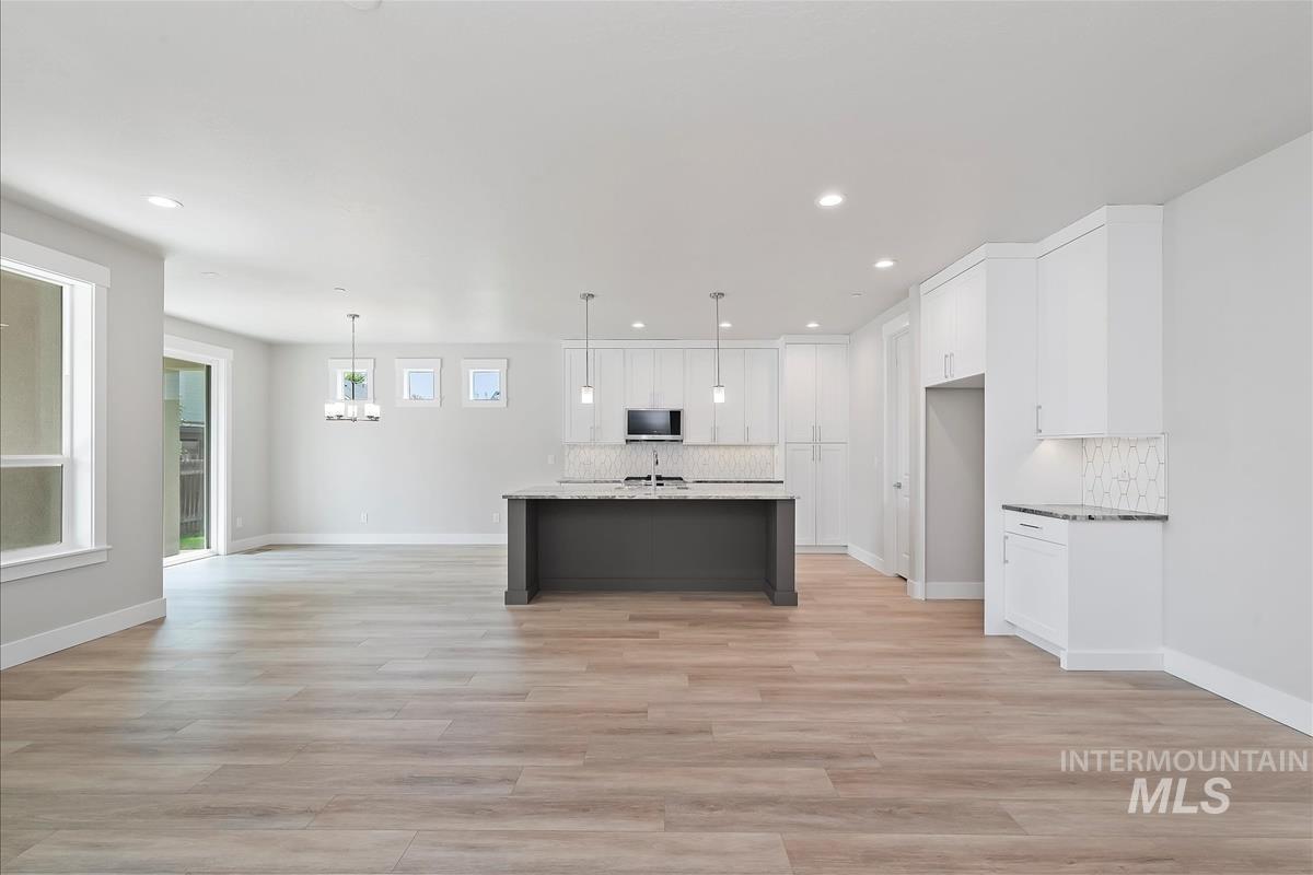 485 Hidden Mill Ct, Middleton, Idaho 83644, 4 Bedrooms, 3 Bathrooms, Residential For Sale, Price $574,900,MLS 98942373