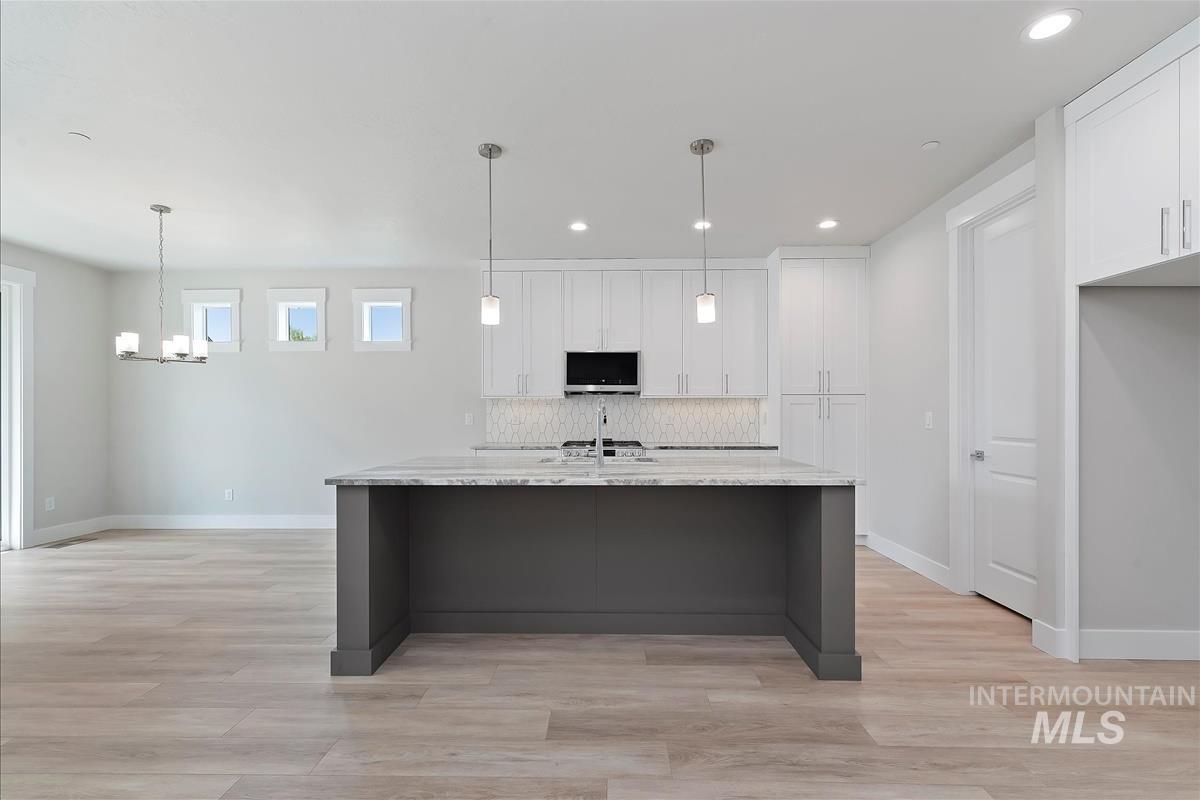 485 Hidden Mill Ct, Middleton, Idaho 83644, 4 Bedrooms, 3 Bathrooms, Residential For Sale, Price $574,900,MLS 98942373