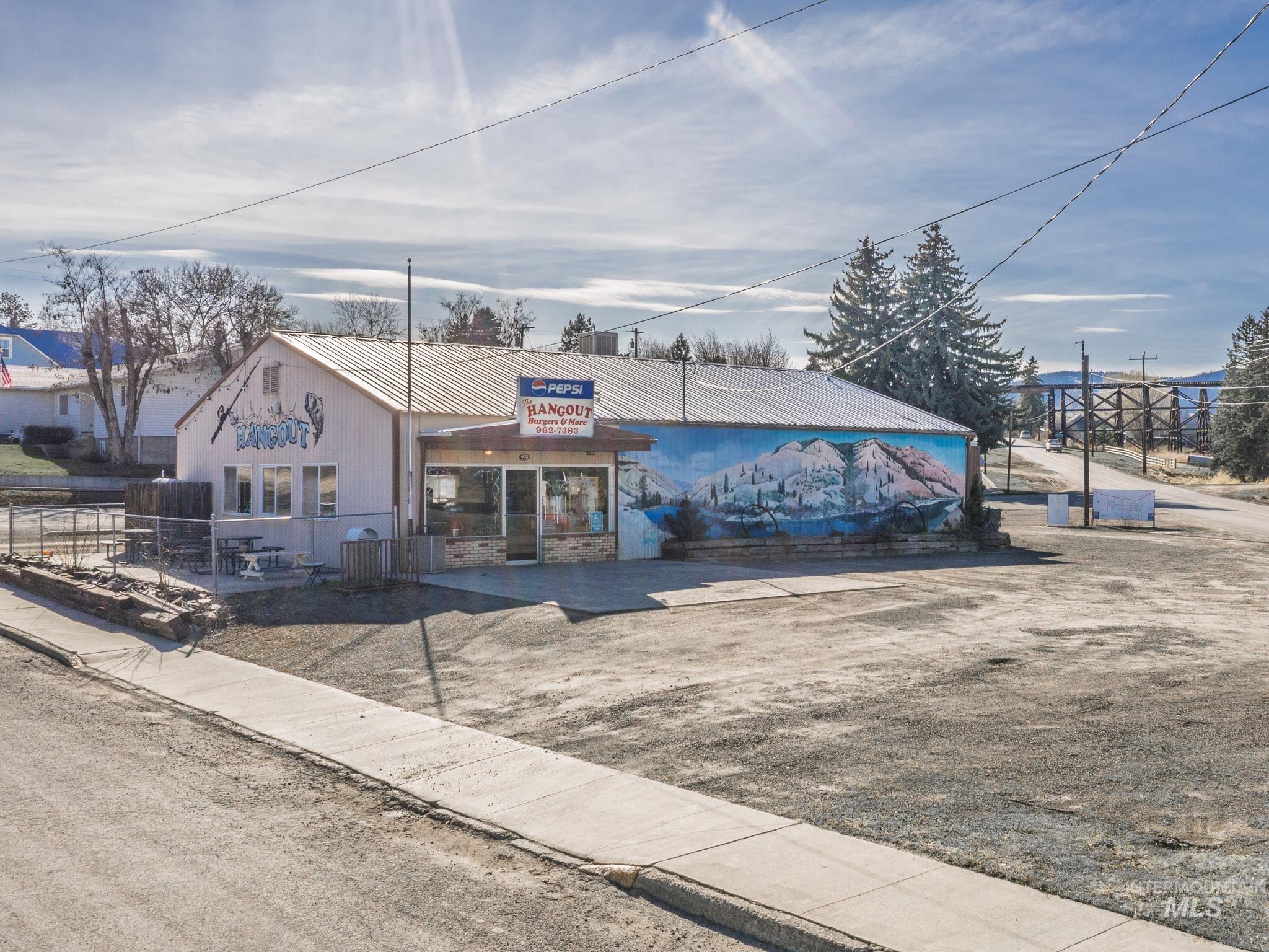 603 Front Street, CottonWood, Idaho 83522, 2 Bathrooms, Residential For Sale, Price $220,000,MLS 98942379