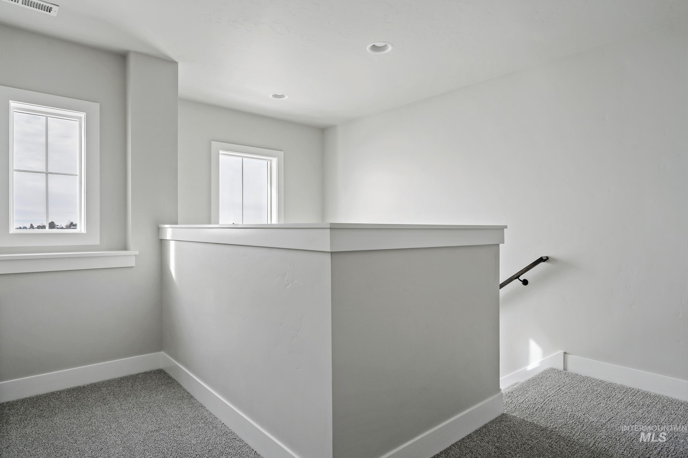 6080 S Apex Ave, Meridian, Idaho 83642, 3 Bedrooms, 2.5 Bathrooms, Residential For Sale, Price $529,900, 98942486