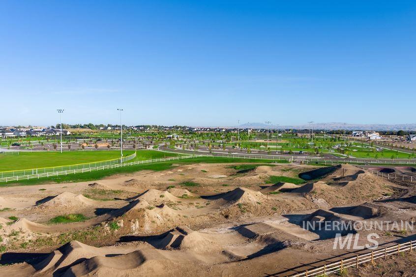 Aerial view of property's location