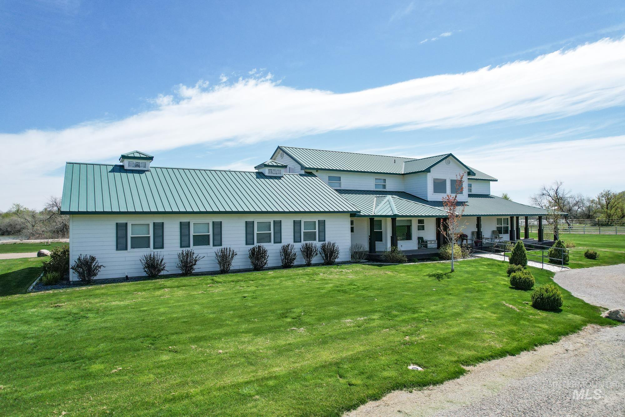 4460 Hwy 201, Ontario, Oregon 97914, 4 Bedrooms, 4 Bathrooms, Farm & Ranch For Sale, Price $2,200,000,MLS 98942606