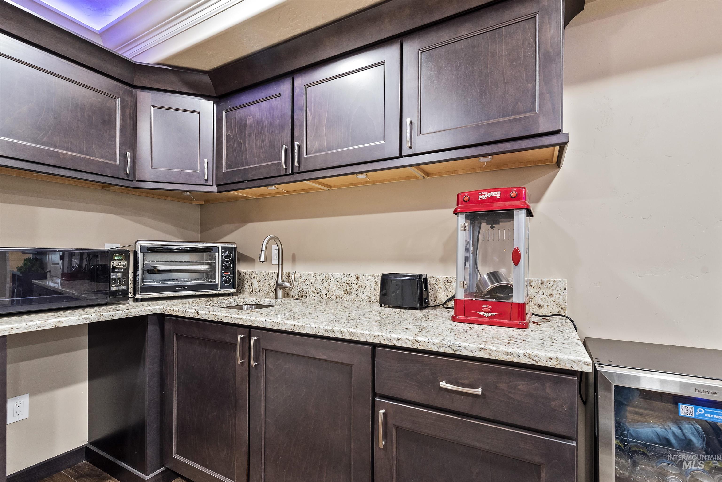 16300 S Curtis Rd., Kuna, Idaho 83634, 6 Bedrooms, 4 Bathrooms, Residential For Sale, Price $9,865,000, 98942625