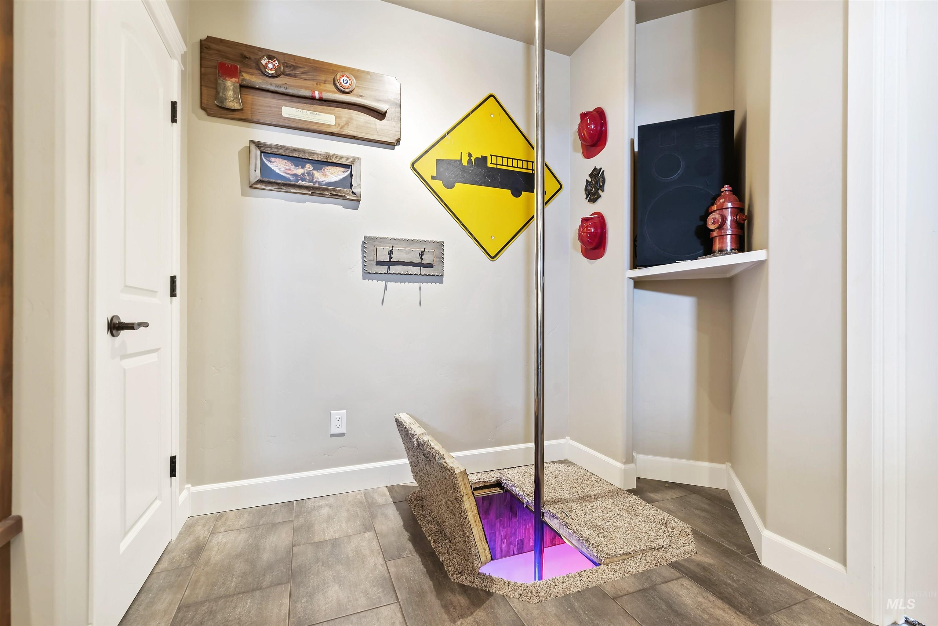 16300 S Curtis Rd., Kuna, Idaho 83634, 6 Bedrooms, 4 Bathrooms, Residential For Sale, Price $9,865,000, 98942625