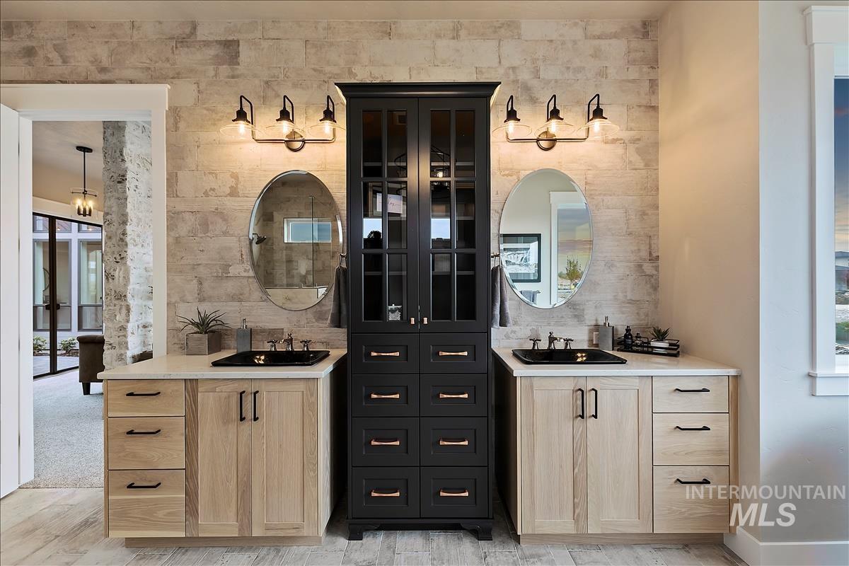 3427 N Hardwick Ave, Eagle, Idaho 83616, 4 Bedrooms, 4.5 Bathrooms, Residential For Sale, Price $2,845,000,MLS 98942628