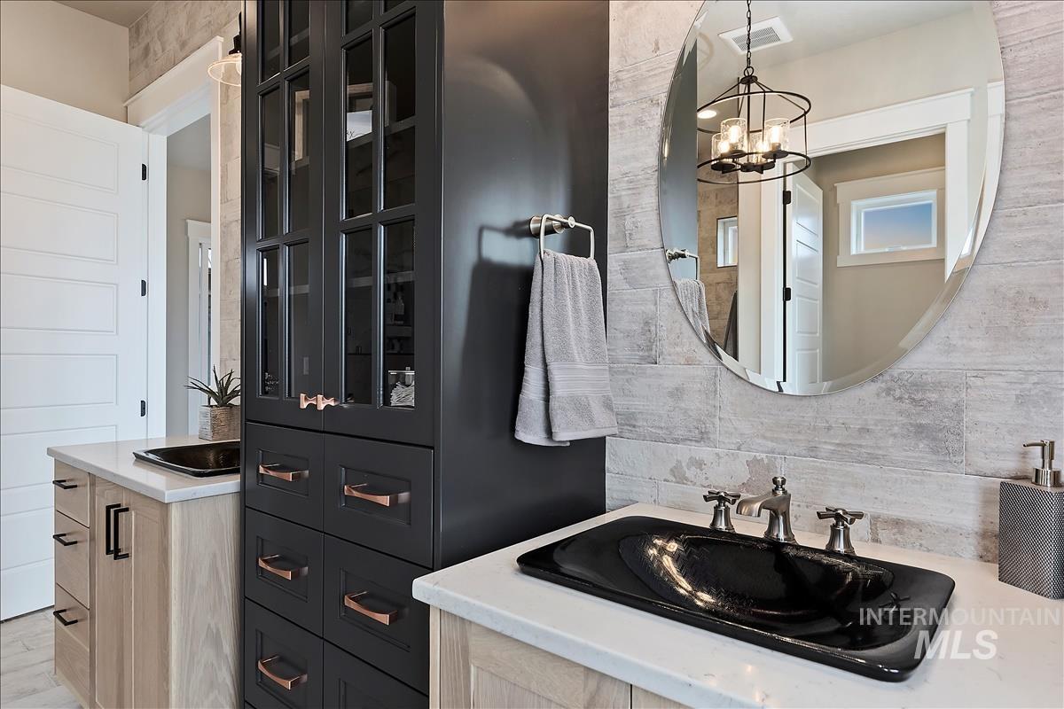 3427 N Hardwick Ave, Eagle, Idaho 83616, 4 Bedrooms, 4.5 Bathrooms, Residential For Sale, Price $2,845,000,MLS 98942628