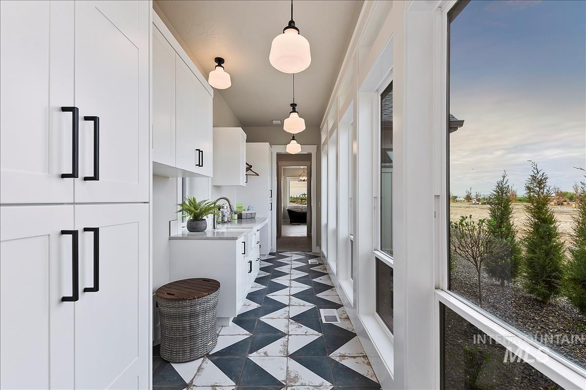 3427 N Hardwick Ave, Eagle, Idaho 83616, 4 Bedrooms, 4.5 Bathrooms, Residential For Sale, Price $2,845,000,MLS 98942628