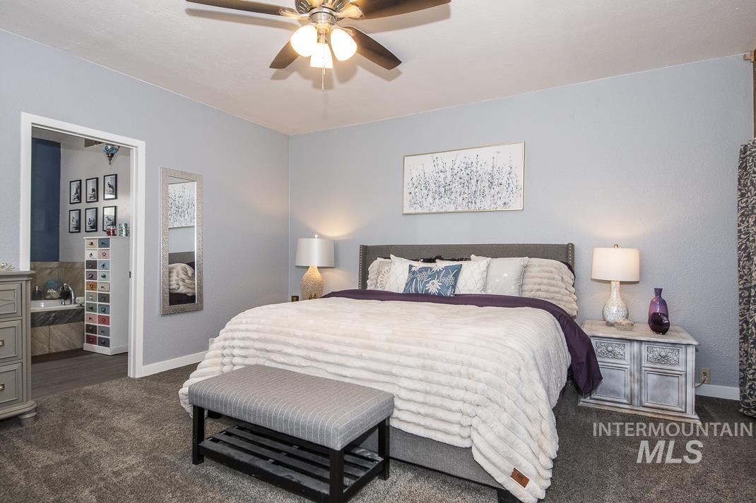 16758 Deer Flat Rd, Caldwell, Idaho 83607, 2 Bedrooms, 2 Bathrooms, Residential For Sale, Price $575,000,MLS 98942645